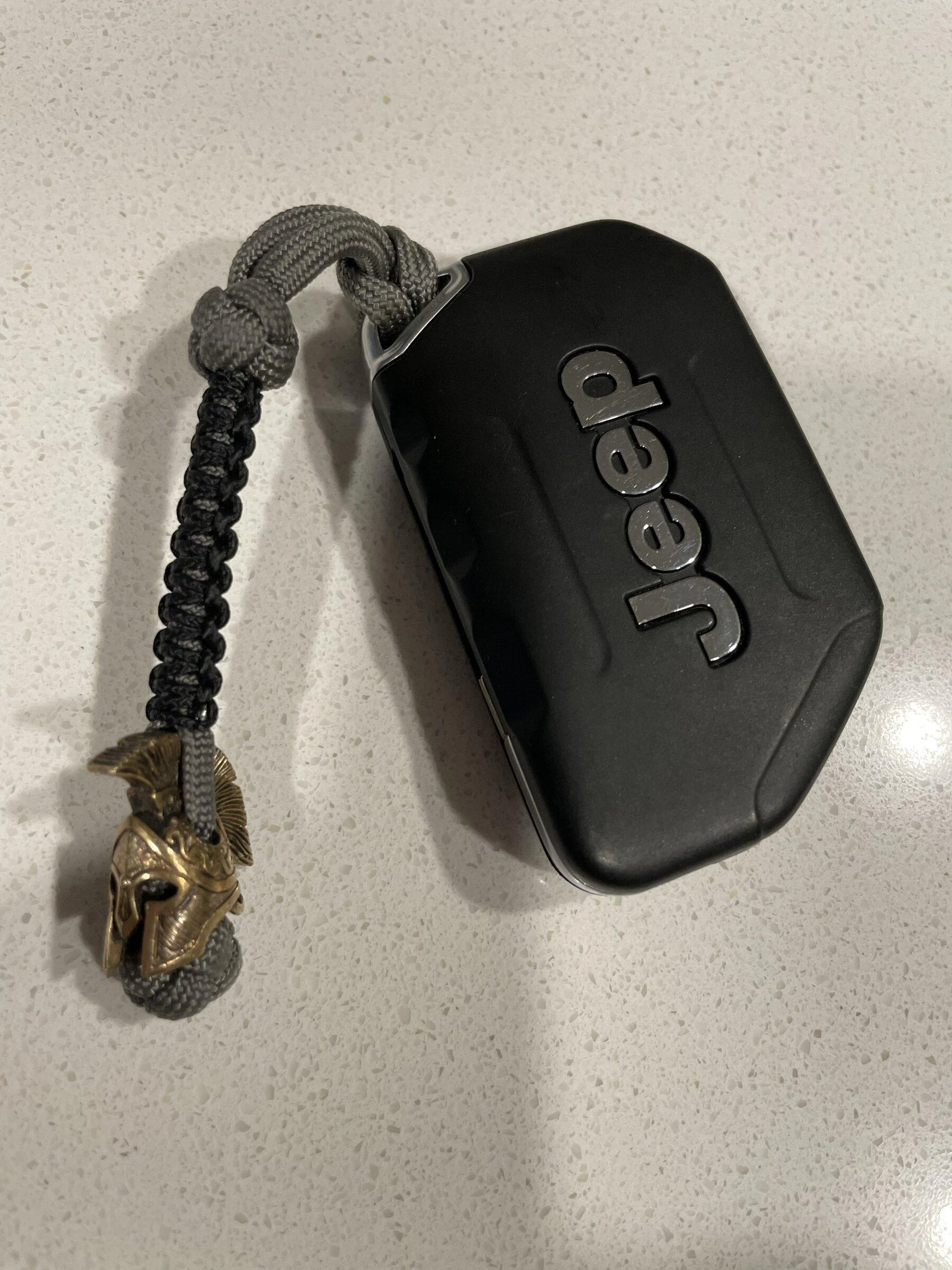 Jeep Gladiator Cool Keychain Find 70035A5F-DA3B-4389-A000-59901C11D707
