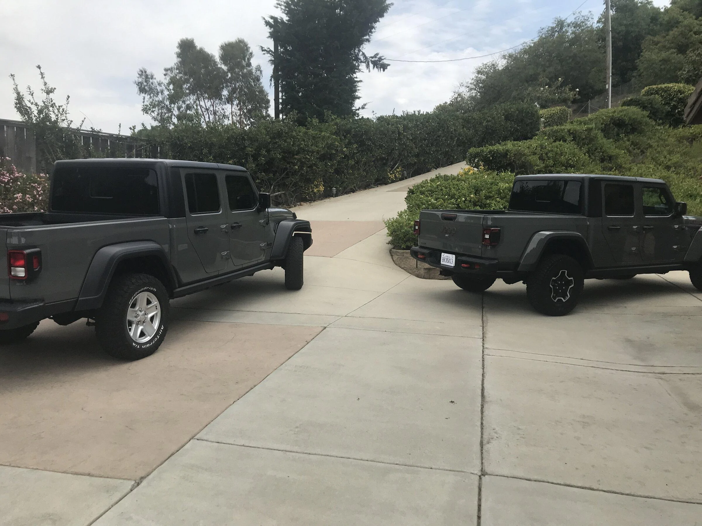 Jeep Gladiator Second Gladiator?? 5915AABA-49D3-4EB5-85B8-ACA62E24E705
