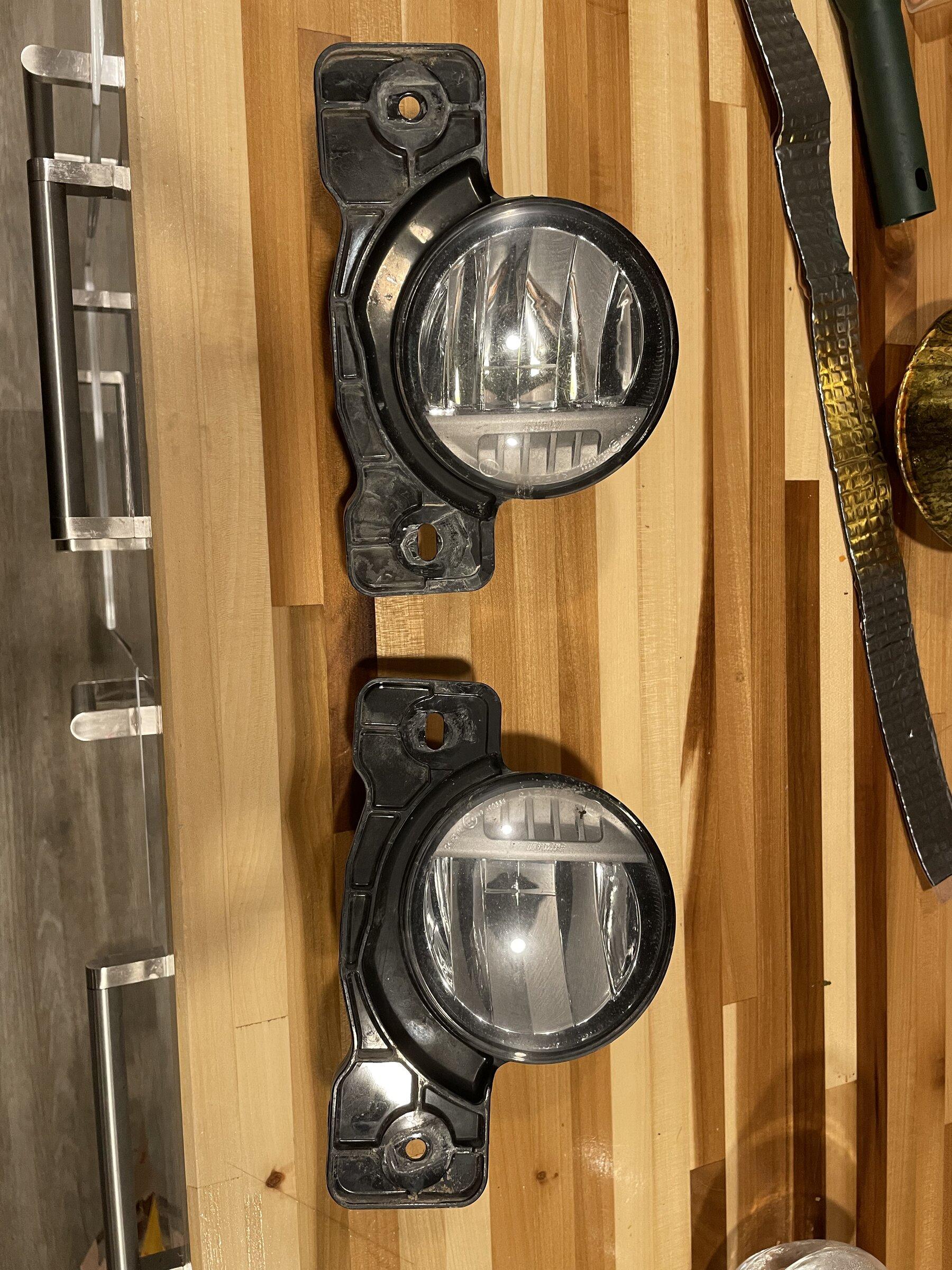 Jeep Gladiator OEM LED Fog Lights - FREE! AFB5FA7C-E8A7-4CF7-8E3E-FE5BF95C1740