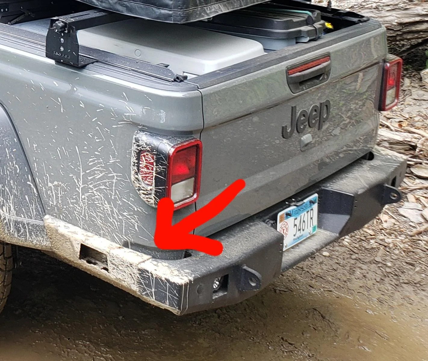 Jeep Gladiator Gladiator dual swing rear bumper prototype renderings. 20220208_113343