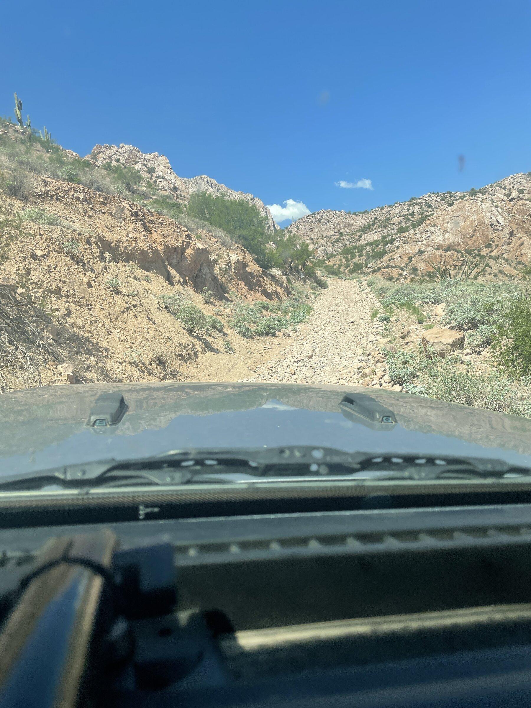 Jeep Gladiator Sting-Gray manual JTR build - Clayton 3.5", Falcon Adjustable shocks, Warn Winch, Rock Slide Engineering steps, etc... IMG_6753.JPG