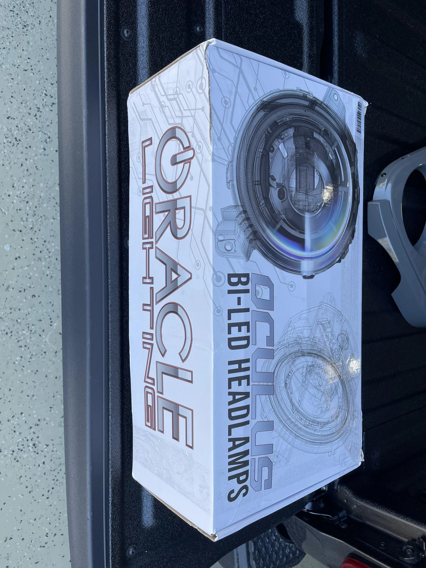 Jeep Gladiator Oracle Oculus - Matte Black - MINT $450 shipped F5D1110F-B7E5-44EB-9B31-141EE0A16E7B