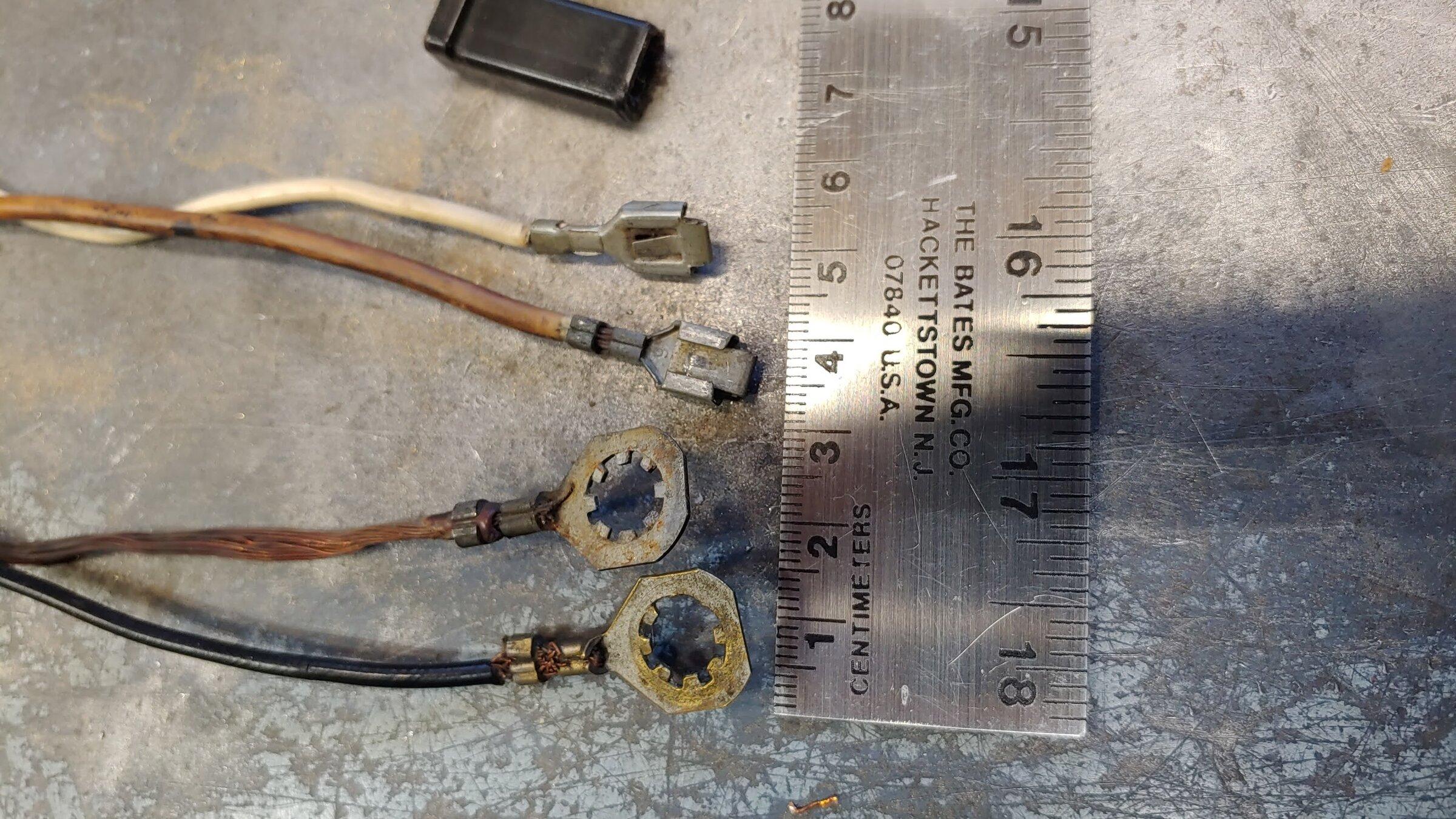 Jeep Gladiator Looking for someone to make these pigtails (electric) blower-wires-1