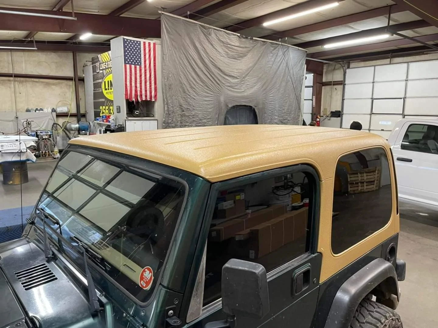 Jeep Gladiator Line-X Hard Top 9FC82B48-6793-4FC5-9124-815A1C42AE21