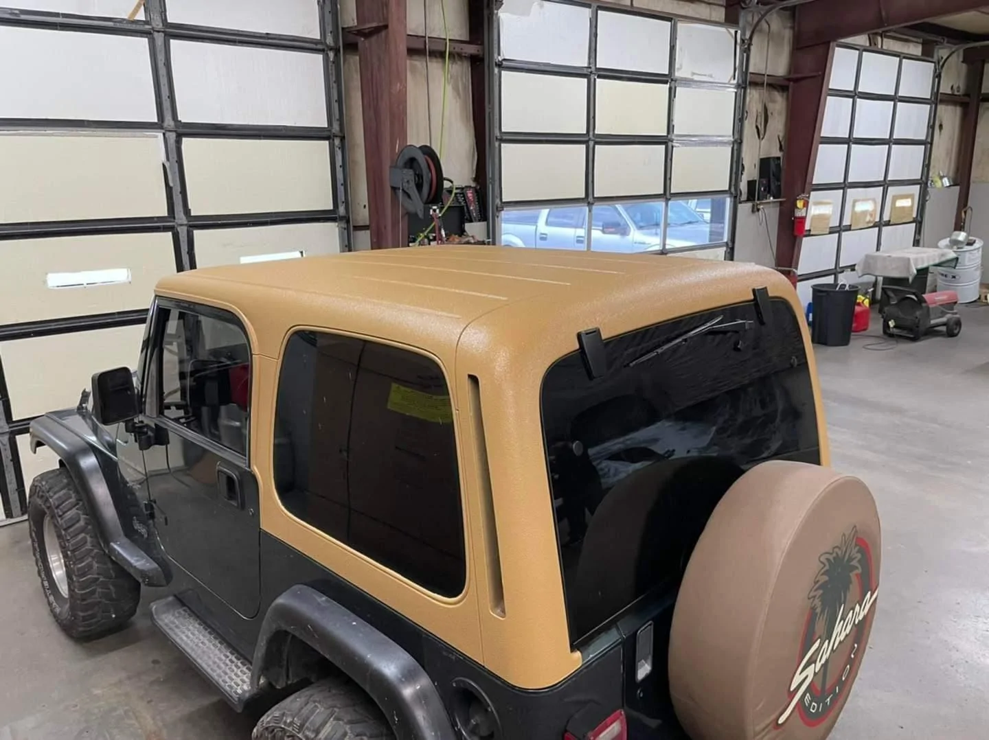Jeep Gladiator Line-X Hard Top 9CB0FC74-011F-42C6-9537-74DDCAF90F4C