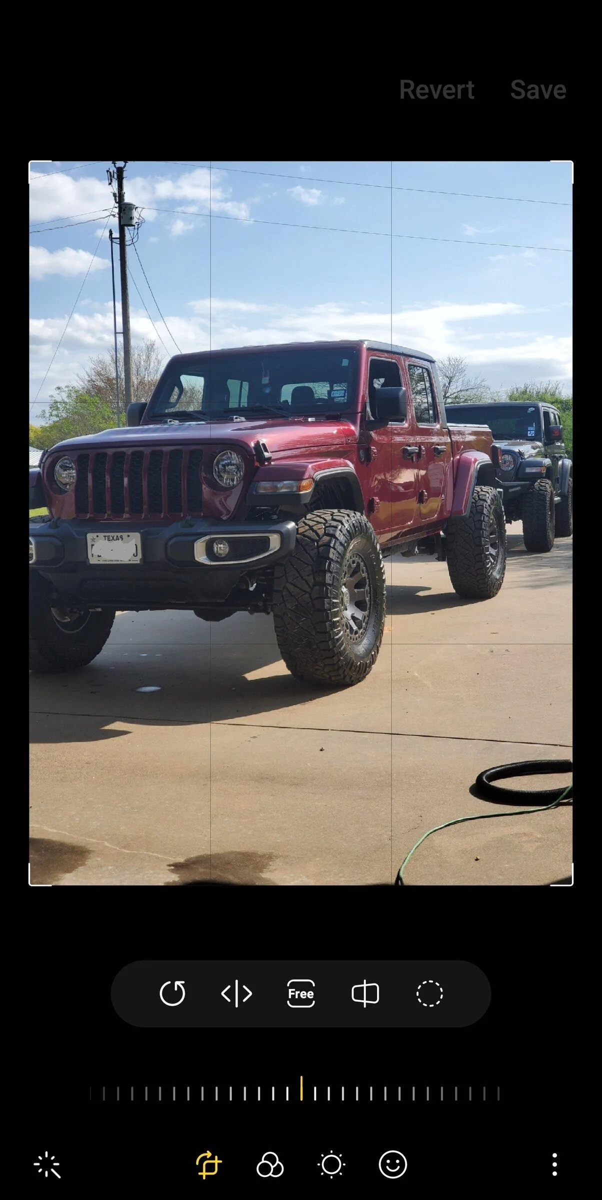 Jeep Gladiator 37" Tire & 17" wheel combo Screenshot_20220209-160915_Photo Editor