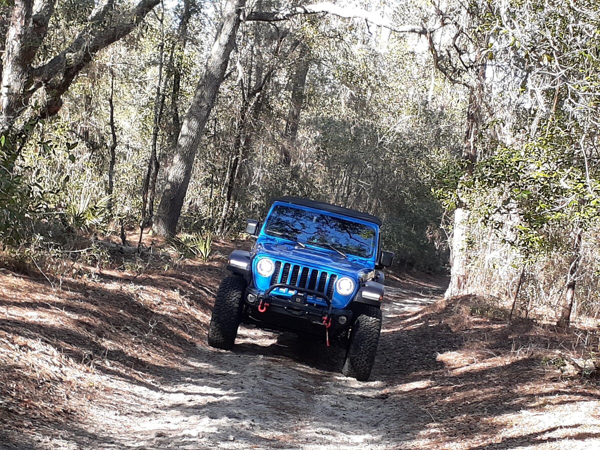 Jeep Gladiator What did you do WITH your Gladiator today? 20220209_145257