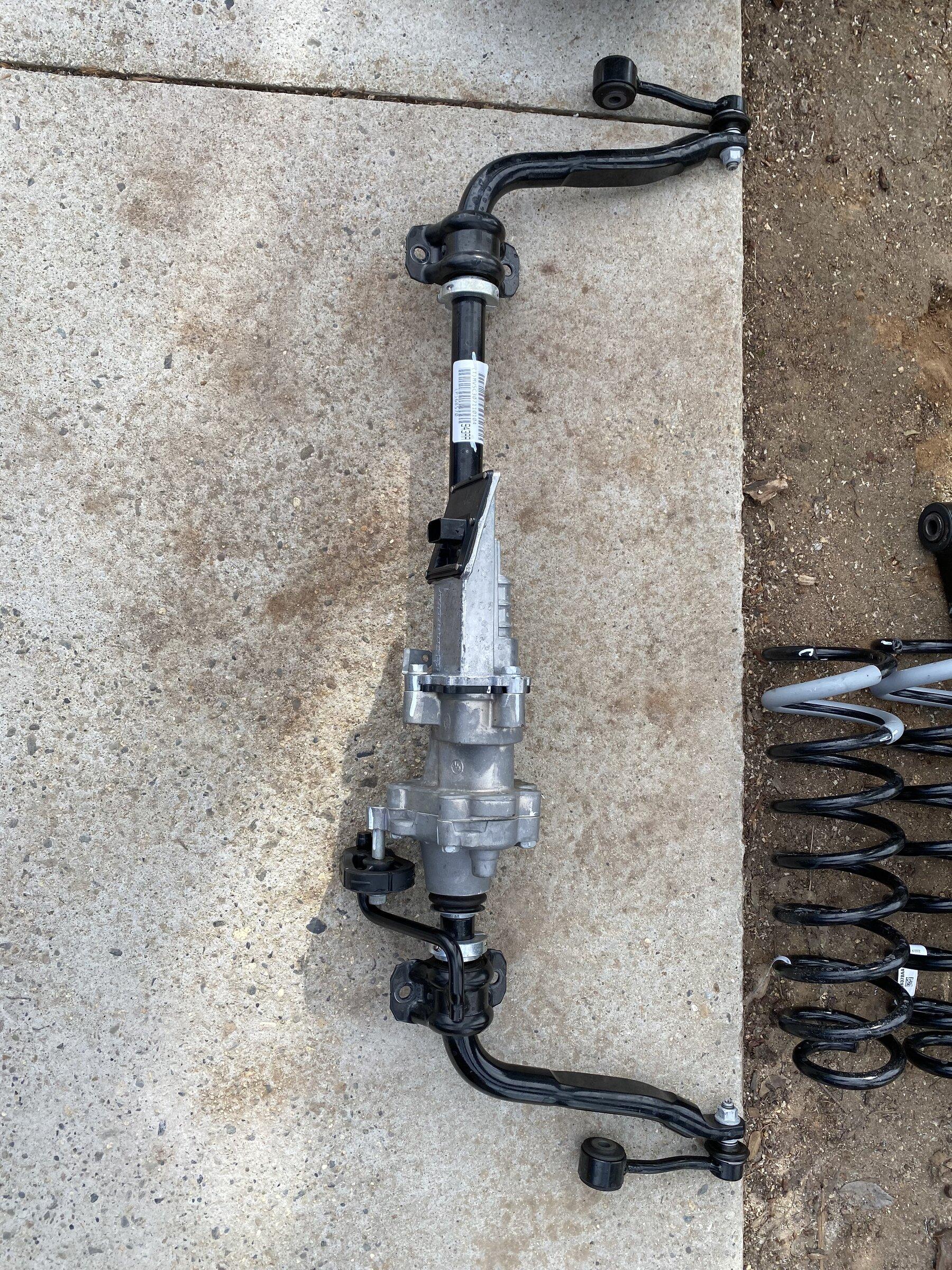 Jeep Gladiator Brand new Factory Rubicon electric swaybar disconnect D3164457-9C03-423F-94FF-0B410870DD69