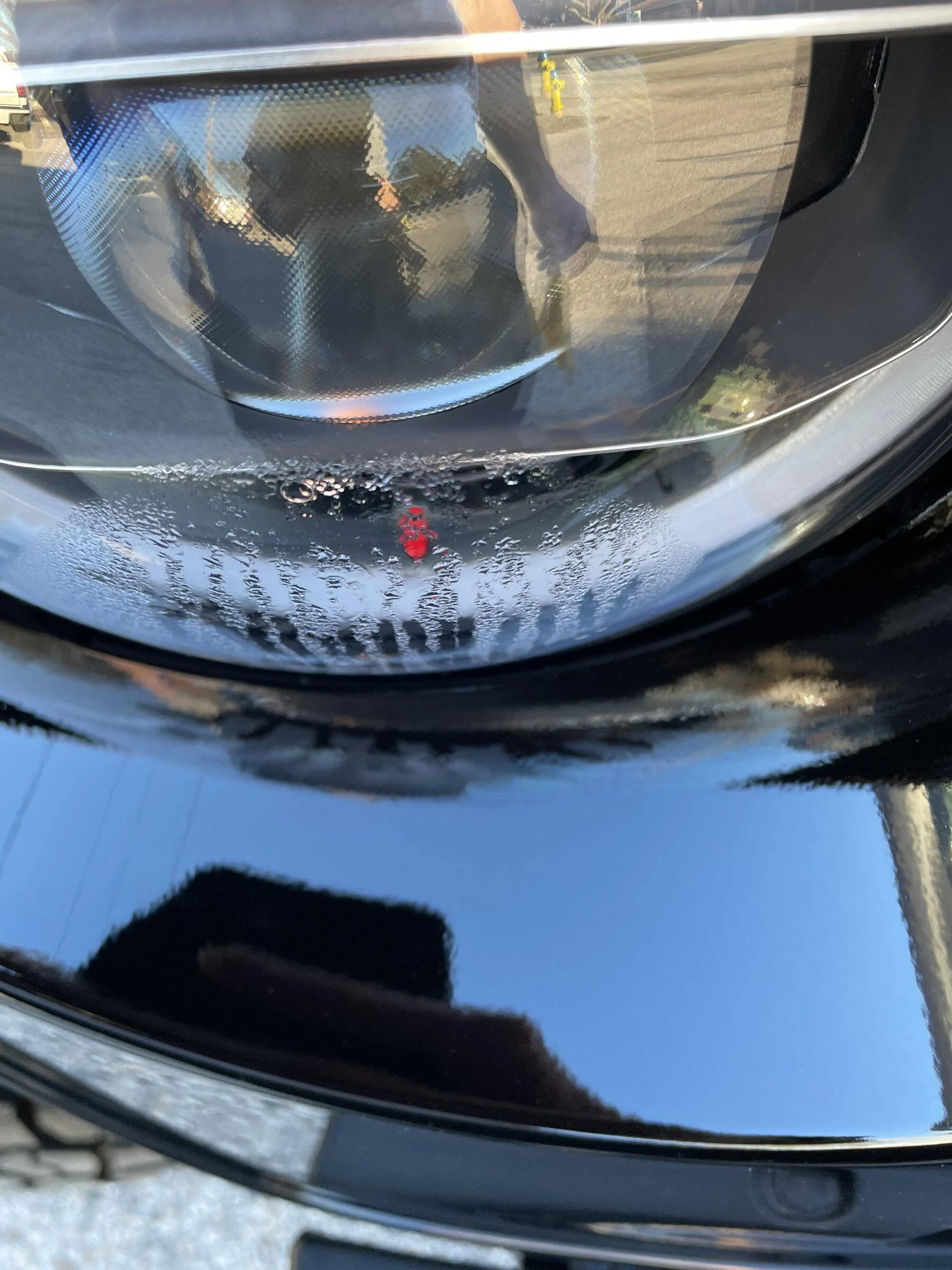 Jeep Gladiator OEM LED condensation? 7DCAB314-52A5-45F9-A6C7-E83805F69A44