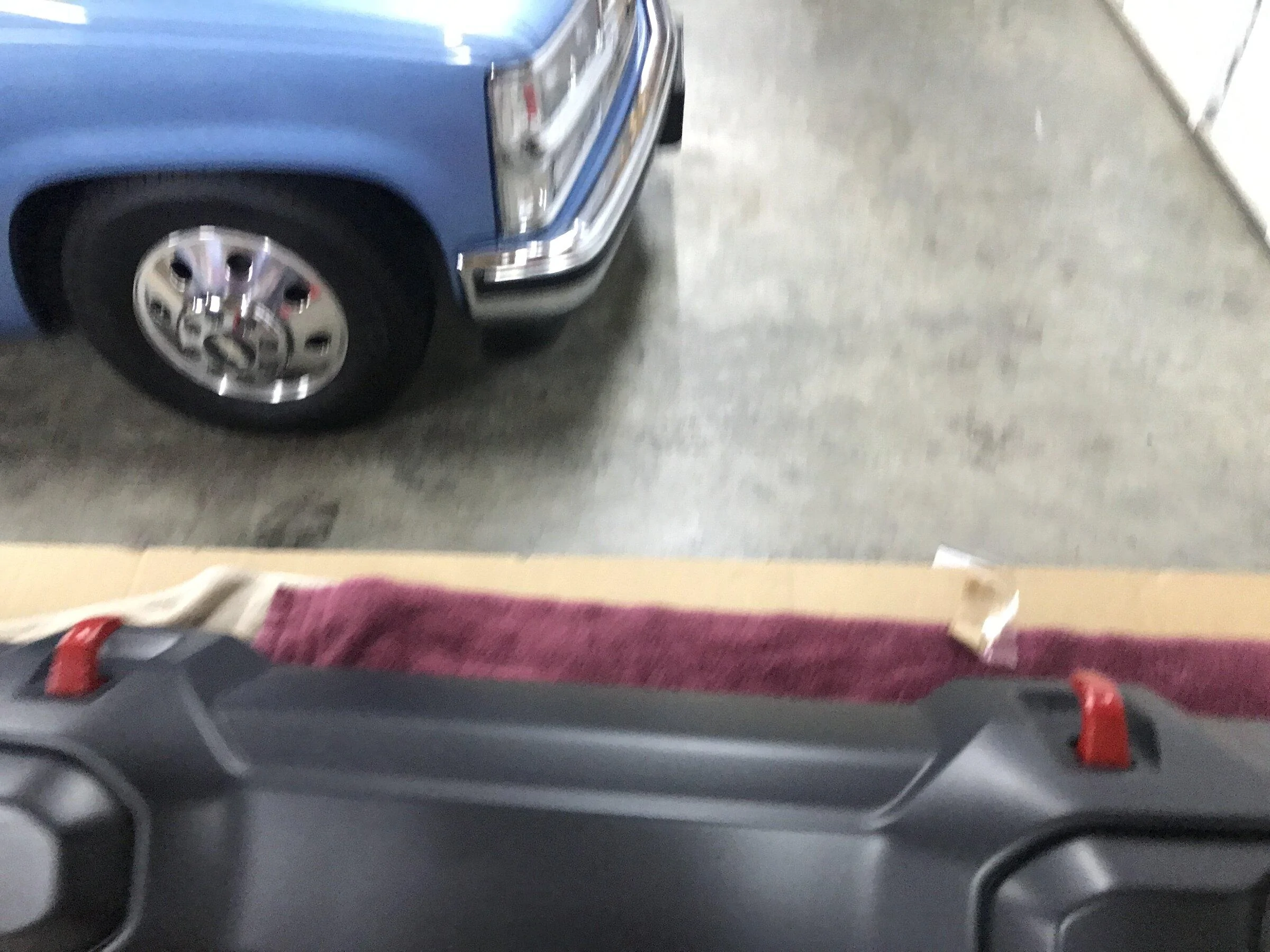 Jeep Gladiator Mojave Plastic Bumper and Sto n sho quick release tag bracket. 2E24B7D4-E60A-48B2-9E5E-85D5EA0107C1