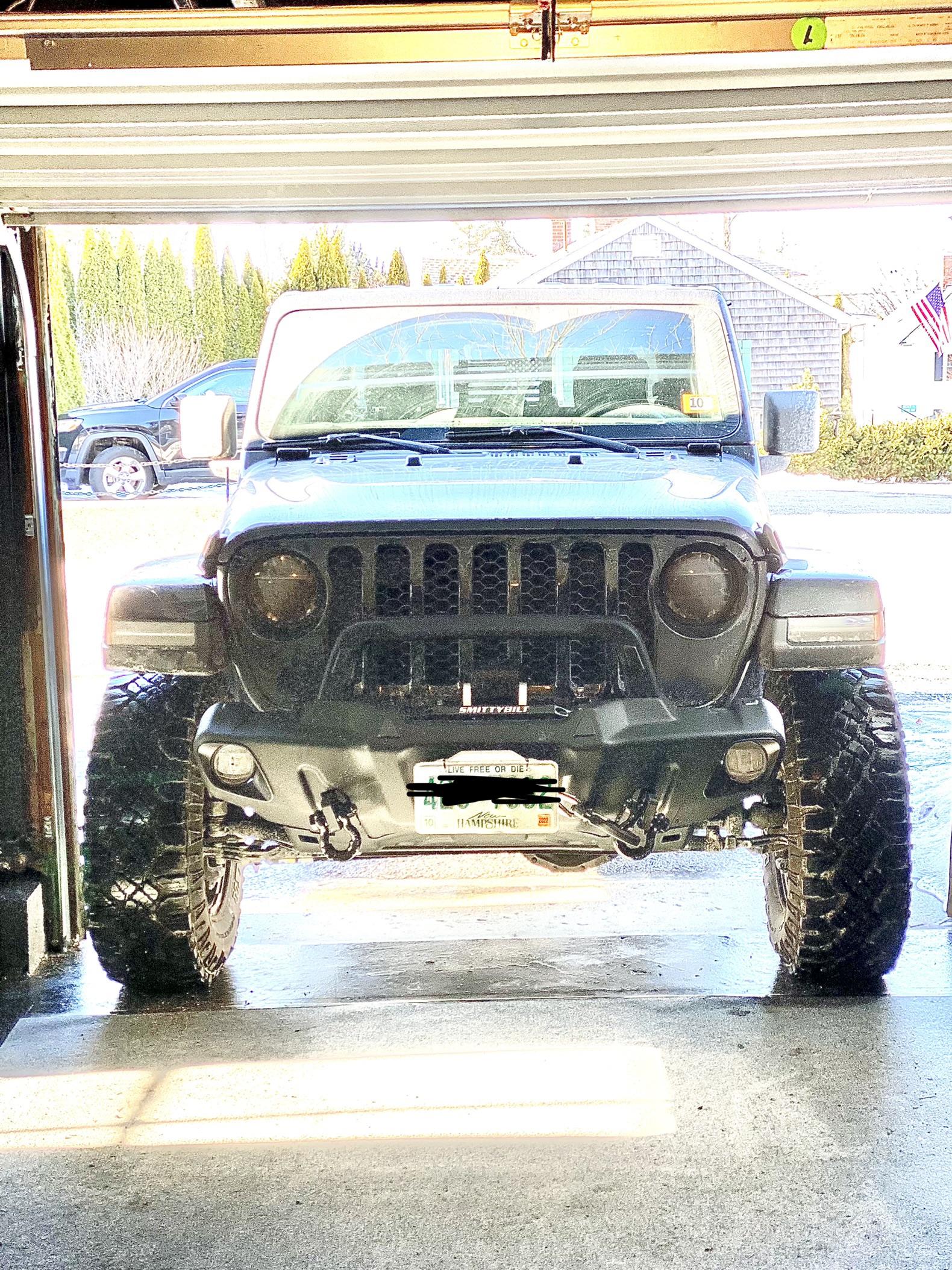 Jeep Gladiator Show me your front bumpers!! FA49136E-0E28-4918-9602-DEE3610C9D65