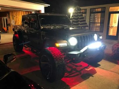 Jeep Gladiator 2021 Crystal Granite JTR 8FD67E8F-C58B-4E86-88EA-4D4AFC556EFC