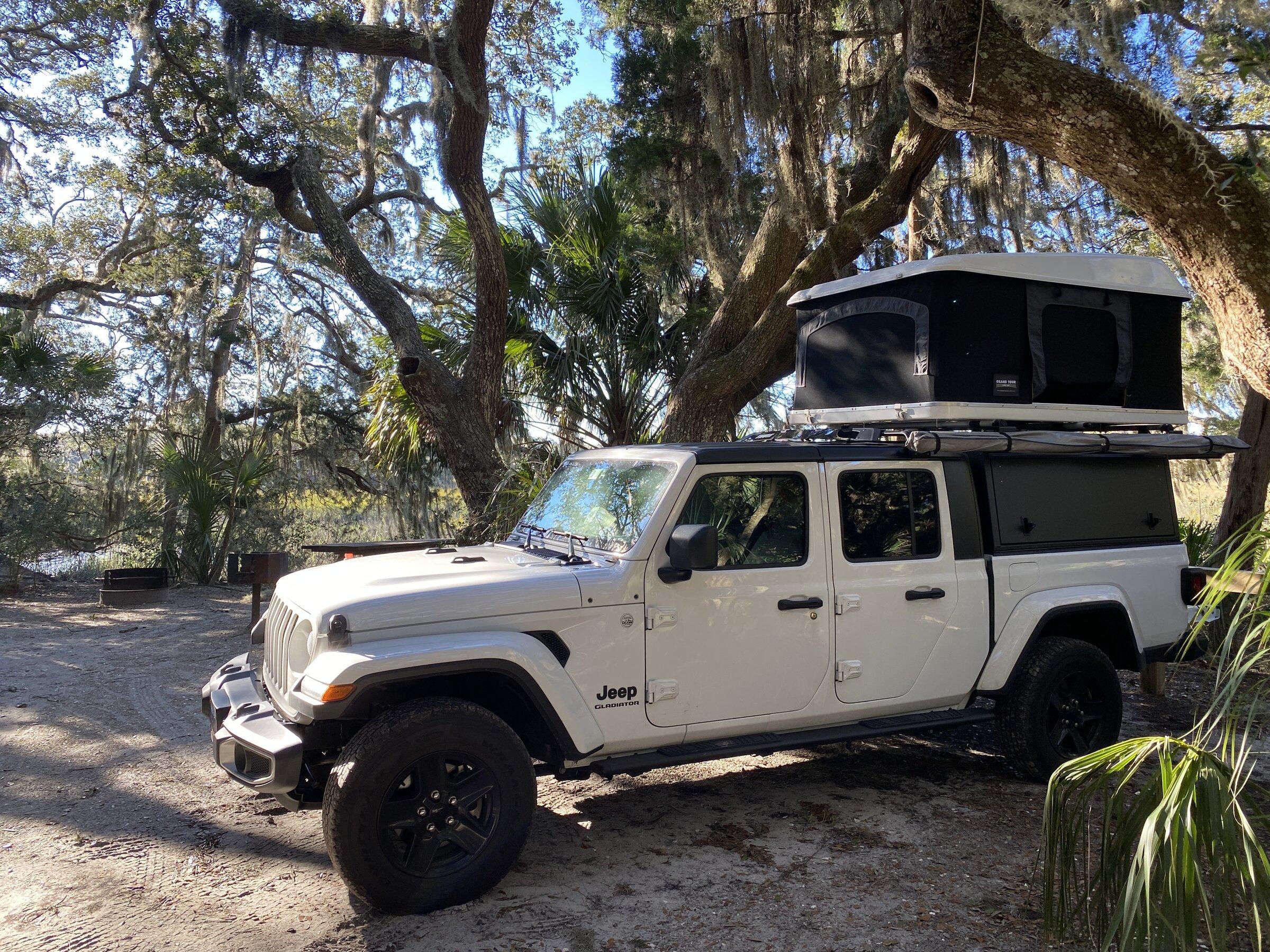 Jeep Gladiator Lets see those bed rack and tent combos! IMG_3618.JPG
