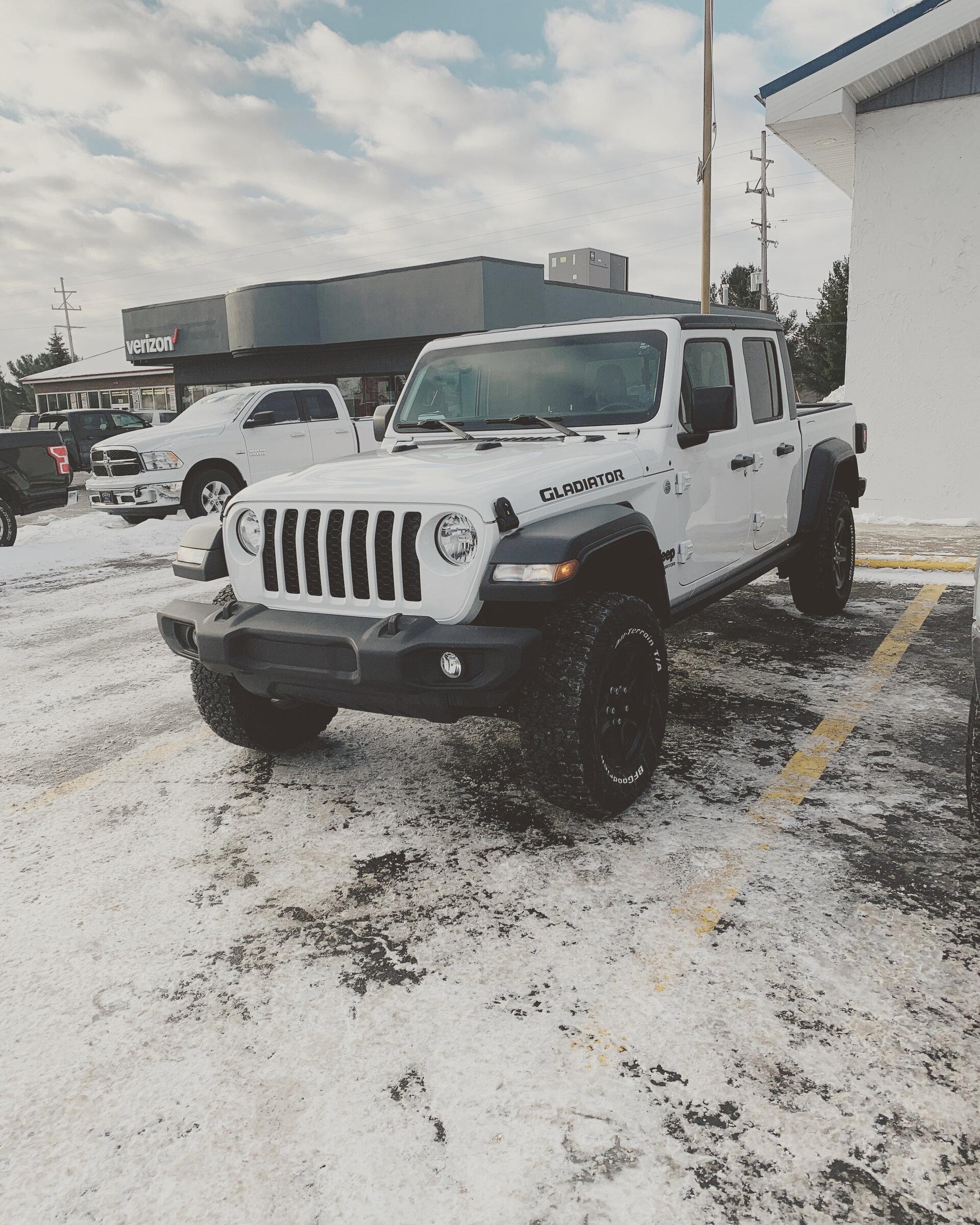 Jeep Gladiator Lets see those bed rack and tent combos! 180B3BE0-4A44-4051-8A80-48F43682A845