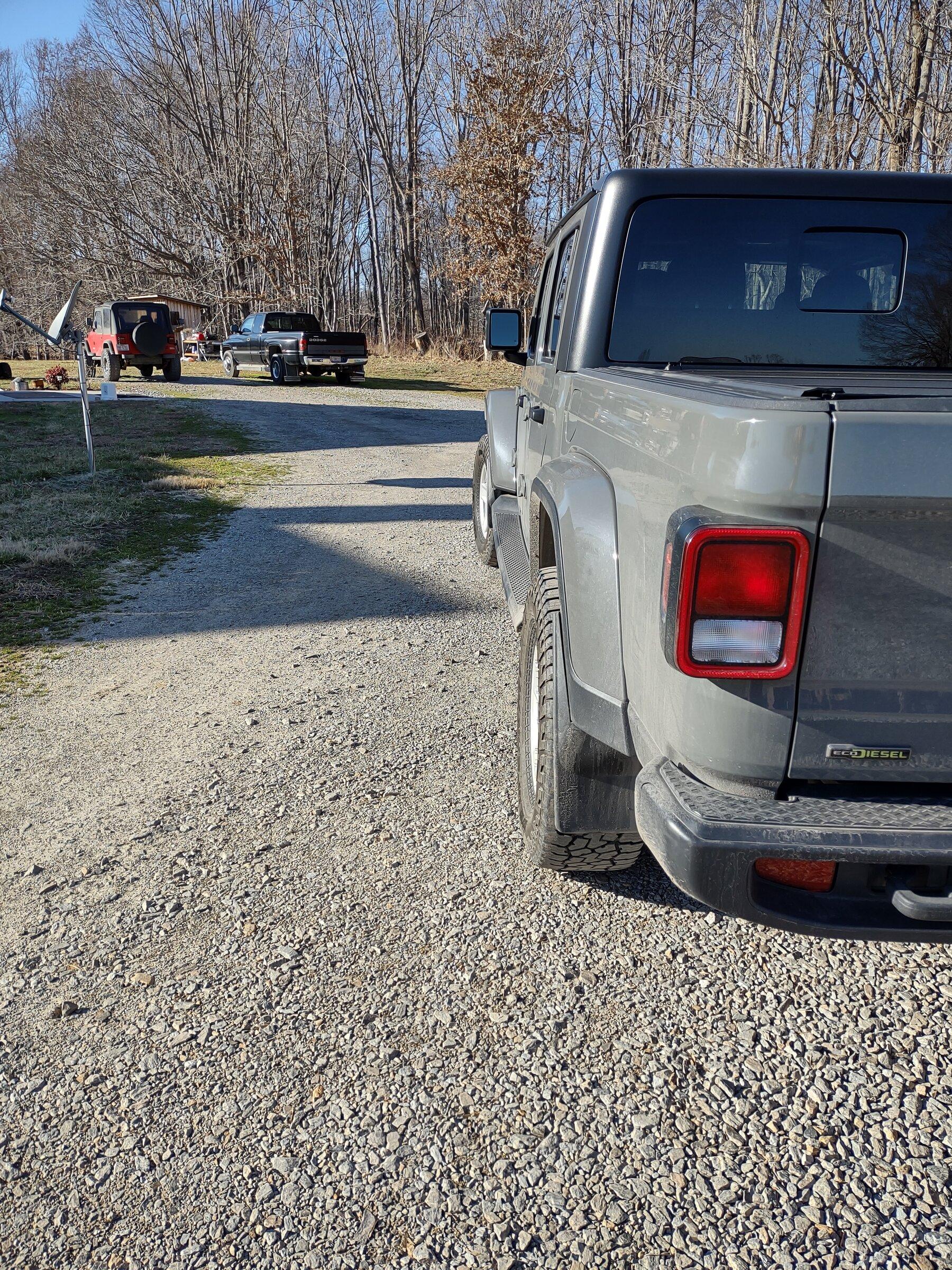 Jeep Gladiator Mudflaps that don't take away from looks of the JT? IMG_20220210_153902216_HDR