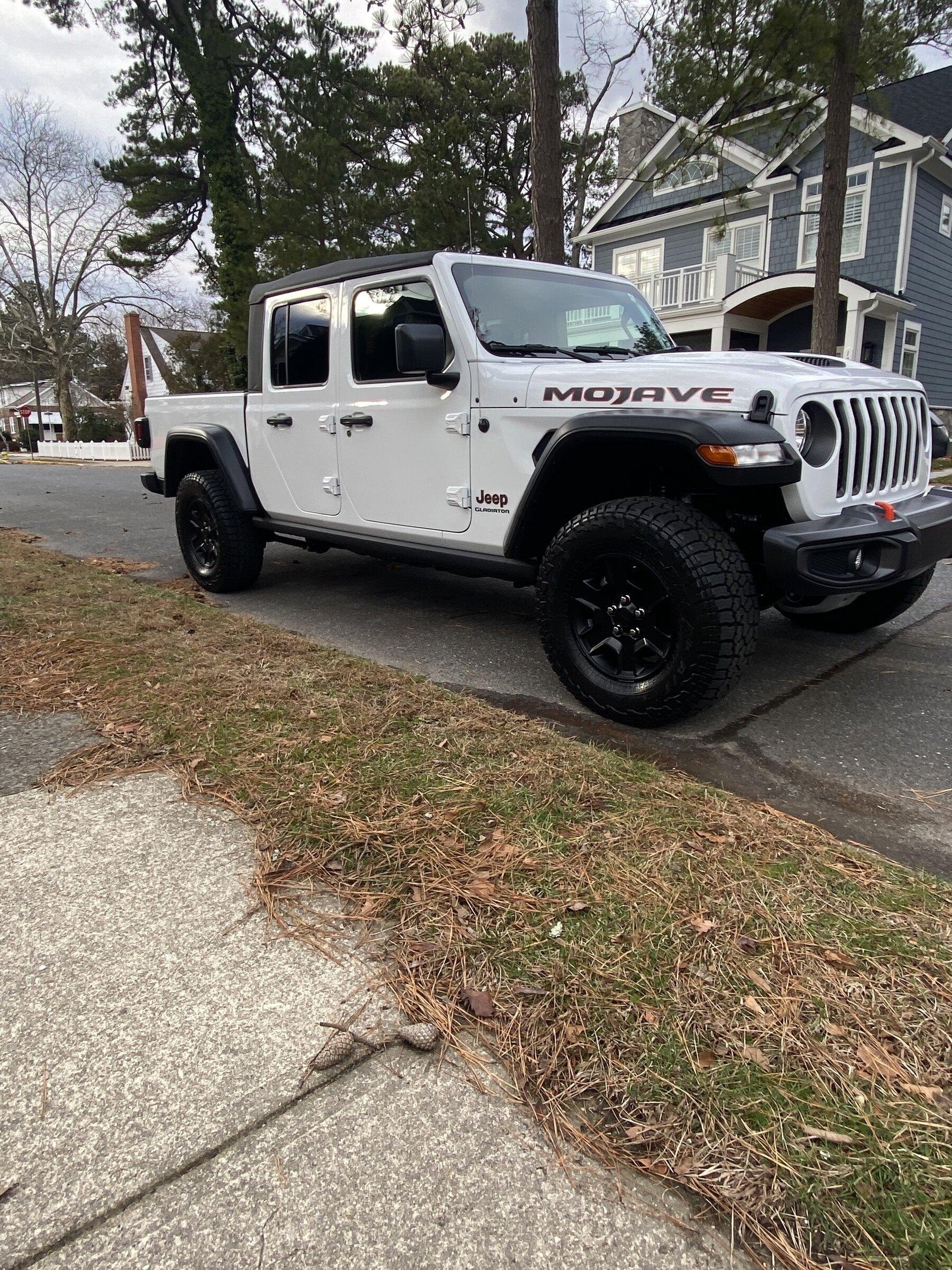 Jeep Gladiator Where are those MY22 JT's? 0CF0D970-3457-4DAC-B428-873E7BDB0699
