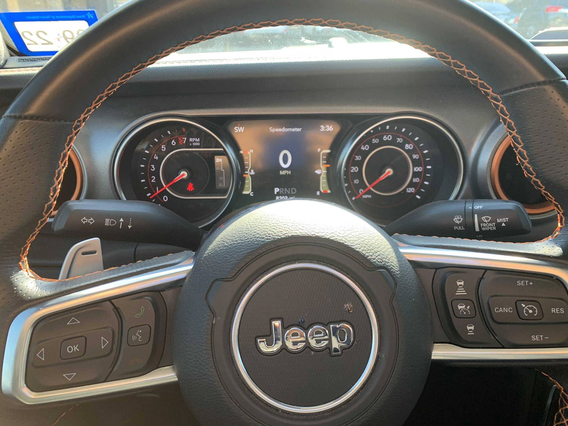 Jeep Gladiator 392 Steering Wheel Retrofit B746075D-7C29-4899-8A0D-1733E079076A