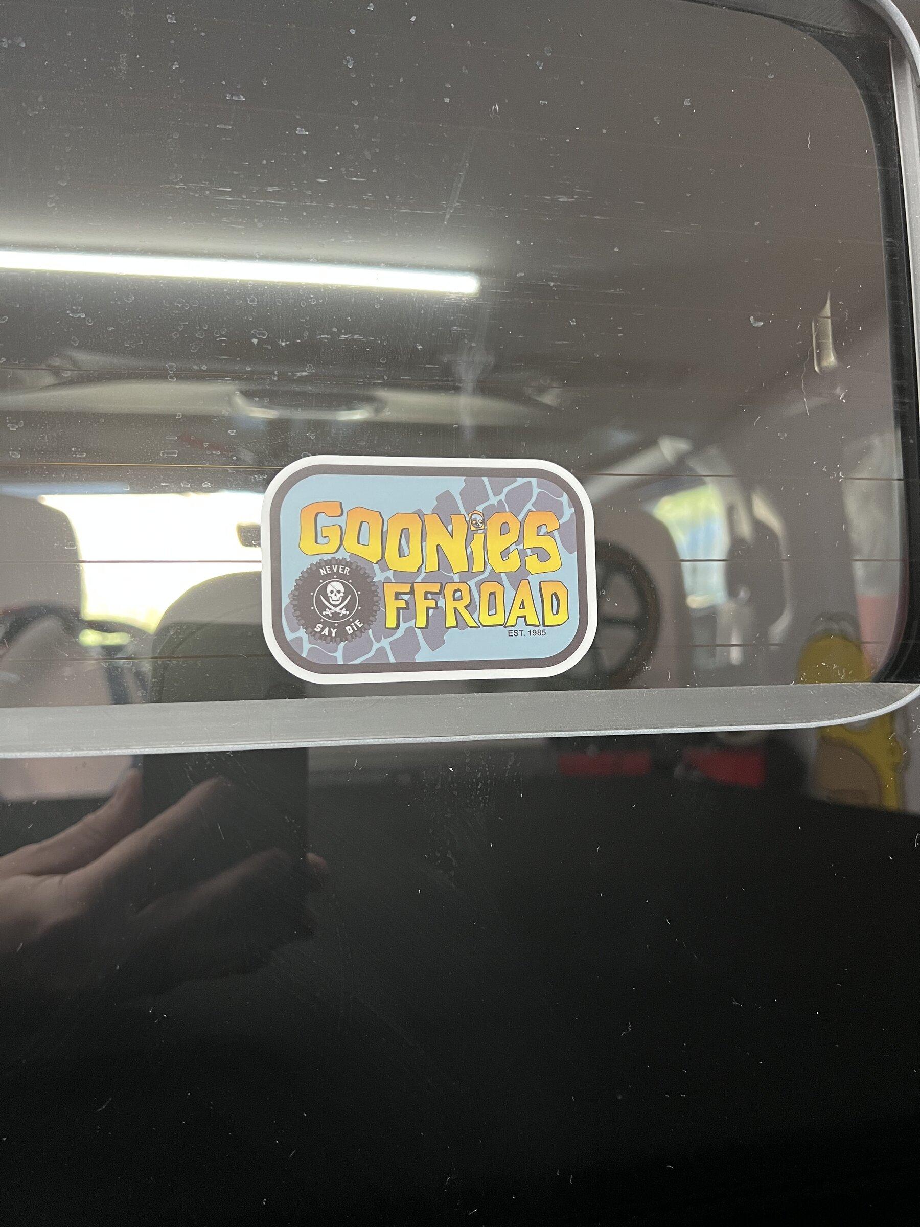 Jeep Gladiator Stickers and decal pics! D46255E8-7D7E-4754-A089-A8F688B83B40