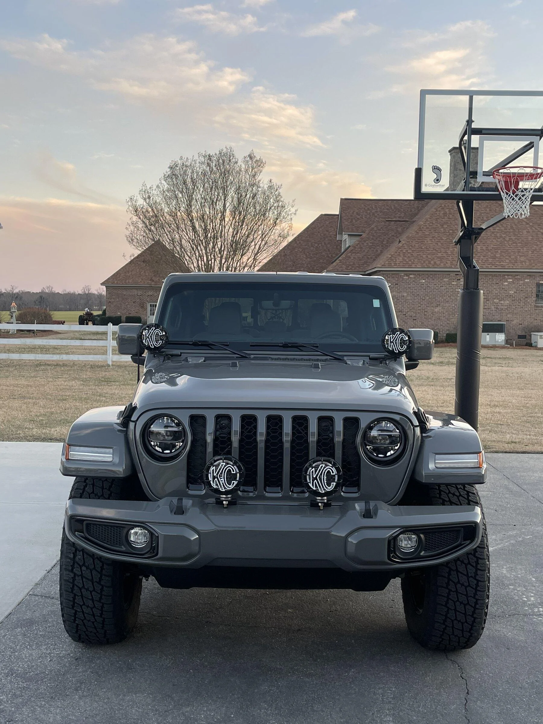 Jeep Gladiator Off road lights - what's everyone running? 816DC6B0-5F9F-4CDF-B0B4-73D60A513DC0