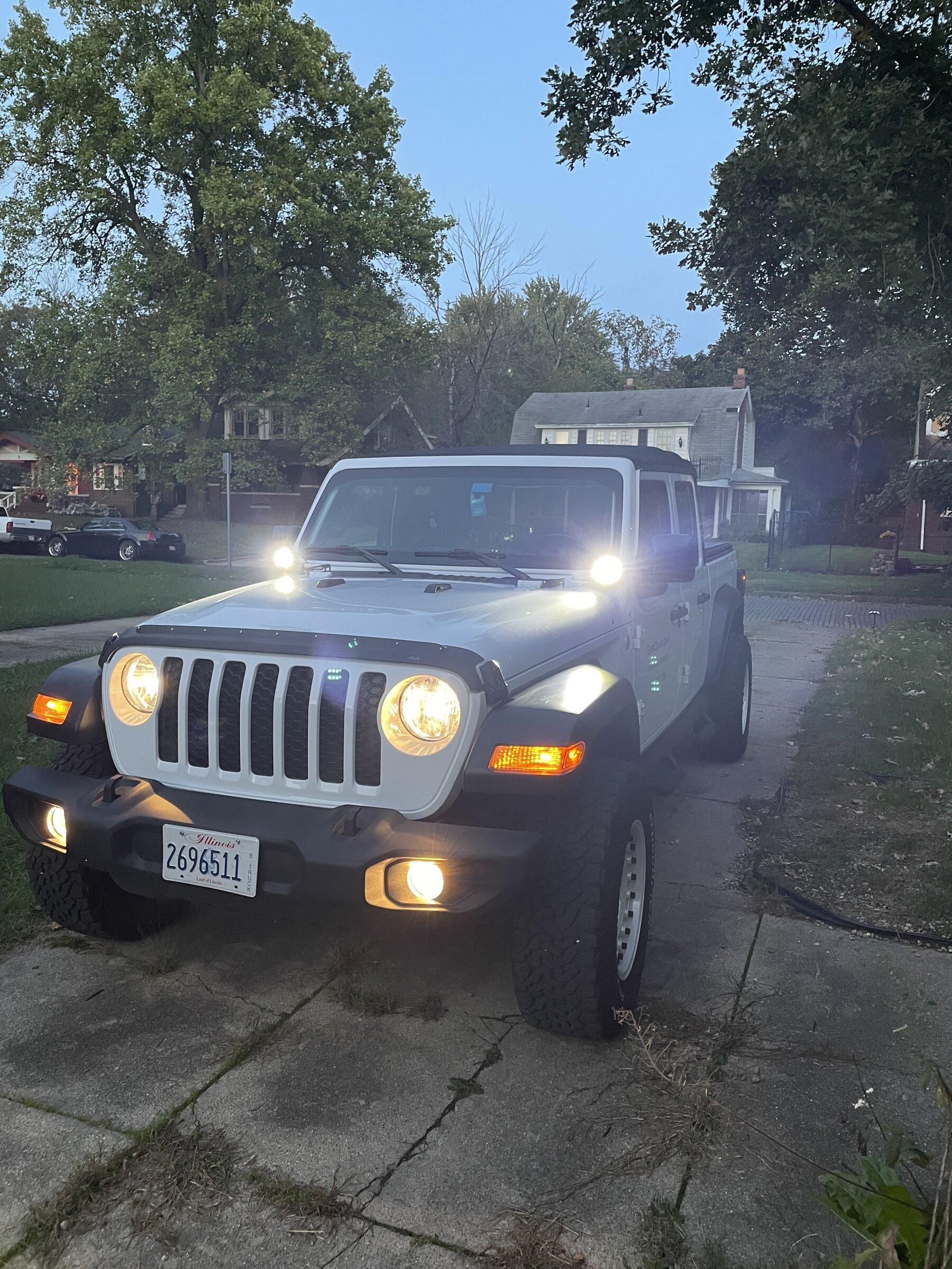 Jeep Gladiator Off road lights - what's everyone running? 66E60442-A5D8-4BC8-BF7A-A412D66863FF