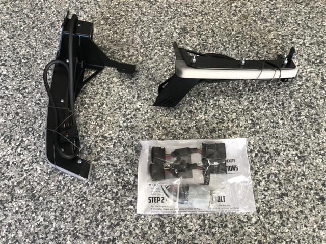 Jeep Gladiator AAL Jeep JL/JT High-Line Fender Brace w. Bulb-Out Fix Harness 7CA593C8-E366-466B-AC26-2BCAB4F2B2A6