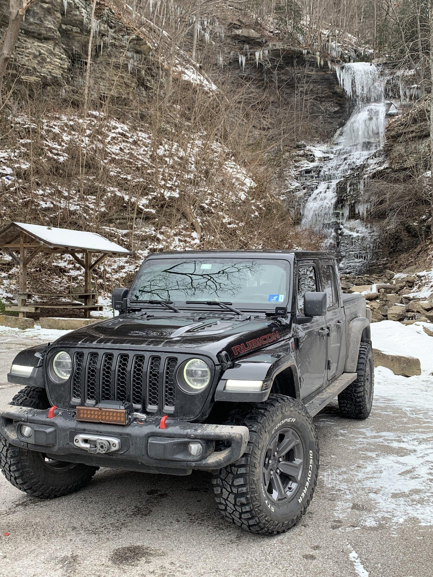 Jeep Gladiator Let's see those winter wheeling shots! ? IMG_3095.JPG