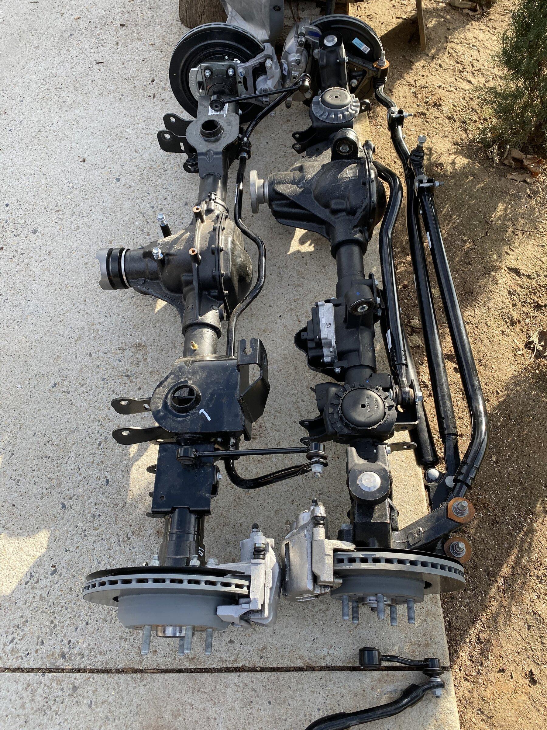 Jeep Gladiator 2022 JEEP Rubicon Gladiator Rear Axle 3907F6F7-3002-4586-929D-0F403670BE3B