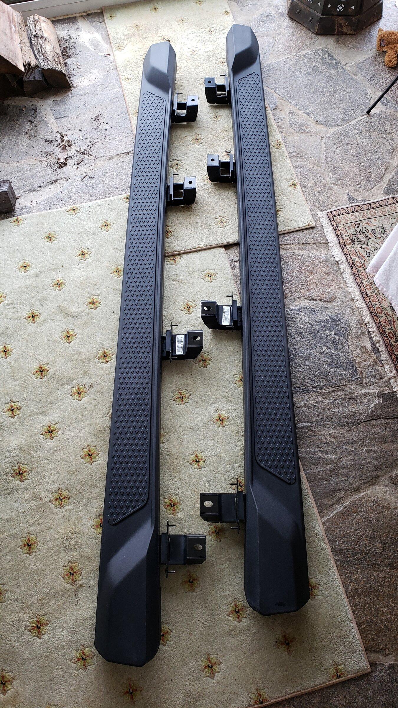 Jeep Gladiator OEM Running Boards 20220213_094413