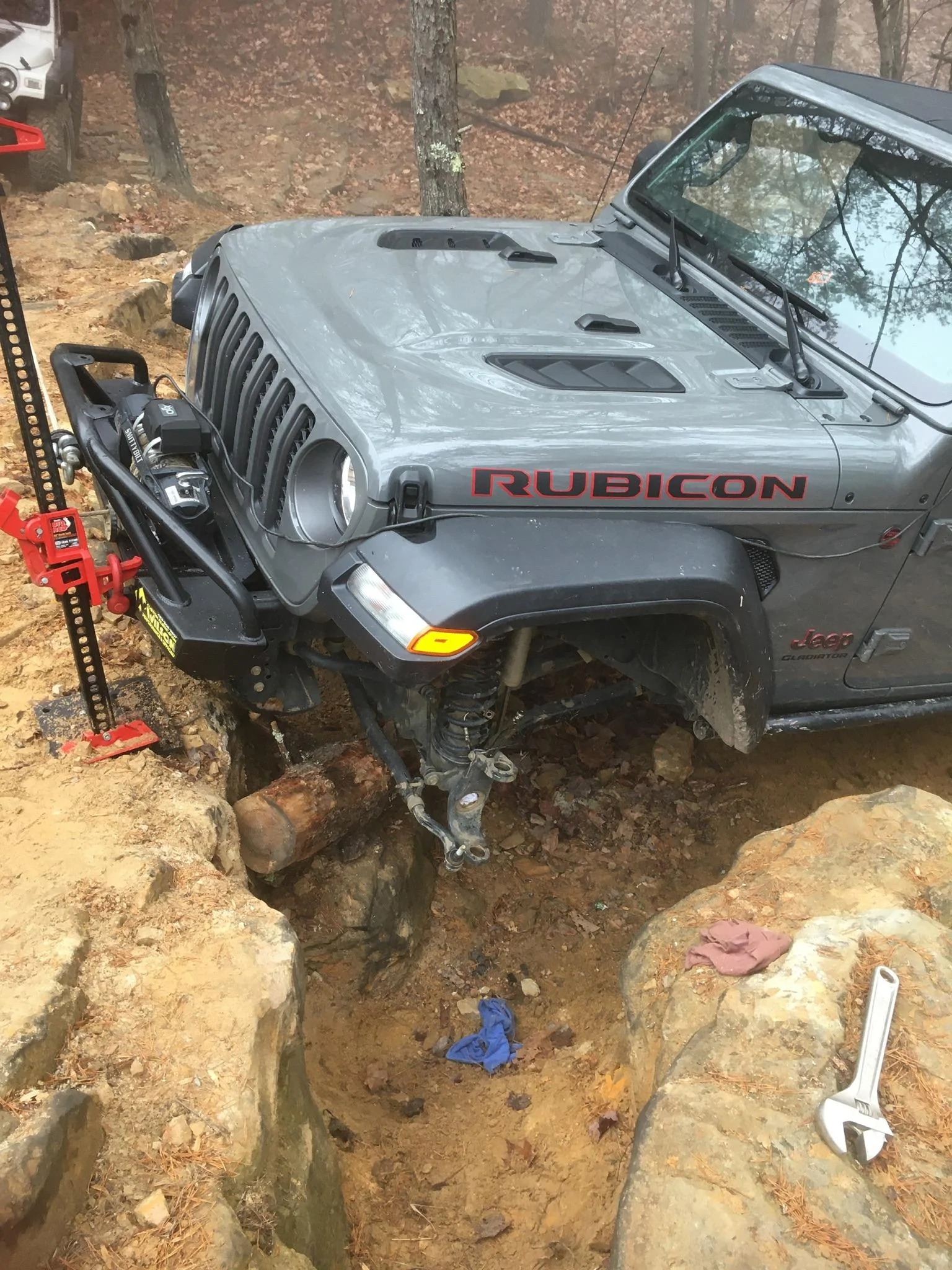 Jeep Gladiator Stock Rubi axles with 40s—OK for hard wheeling or no? FF4FE25D-6758-42EA-9D2B-33EC9A1697EF