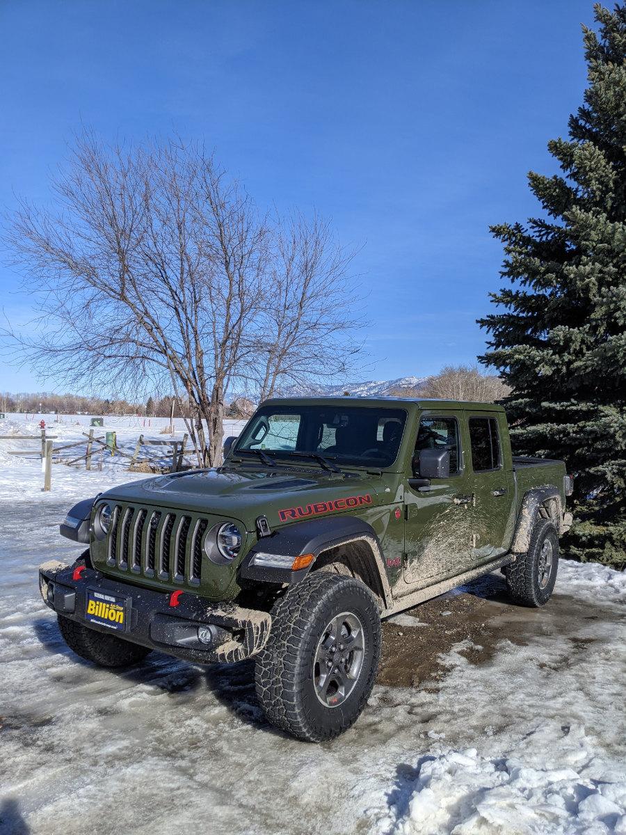 Jeep Gladiator Where are those MY22 JT's? new_gladiator_sm