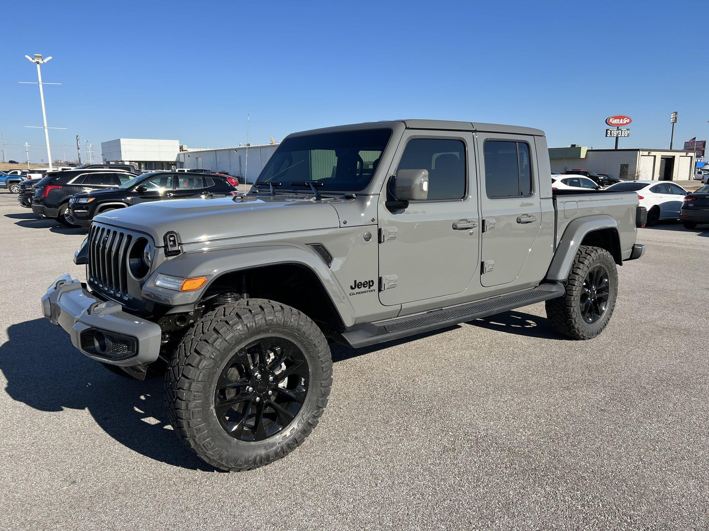 Jeep Gladiator Where are those MY22 JT's? F72876FD-704E-4344-9B22-3329B2C554F0