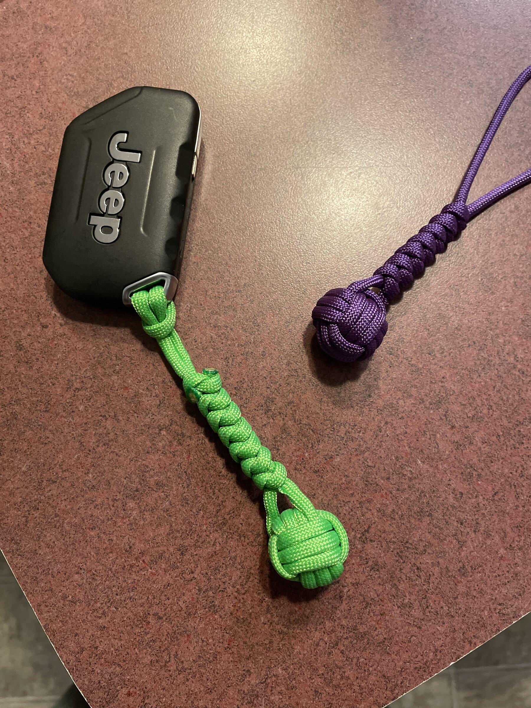 Jeep Gladiator Paracord keychain 27ABFC87-2CC9-48EC-9D7E-5F9ED7F8C8DE