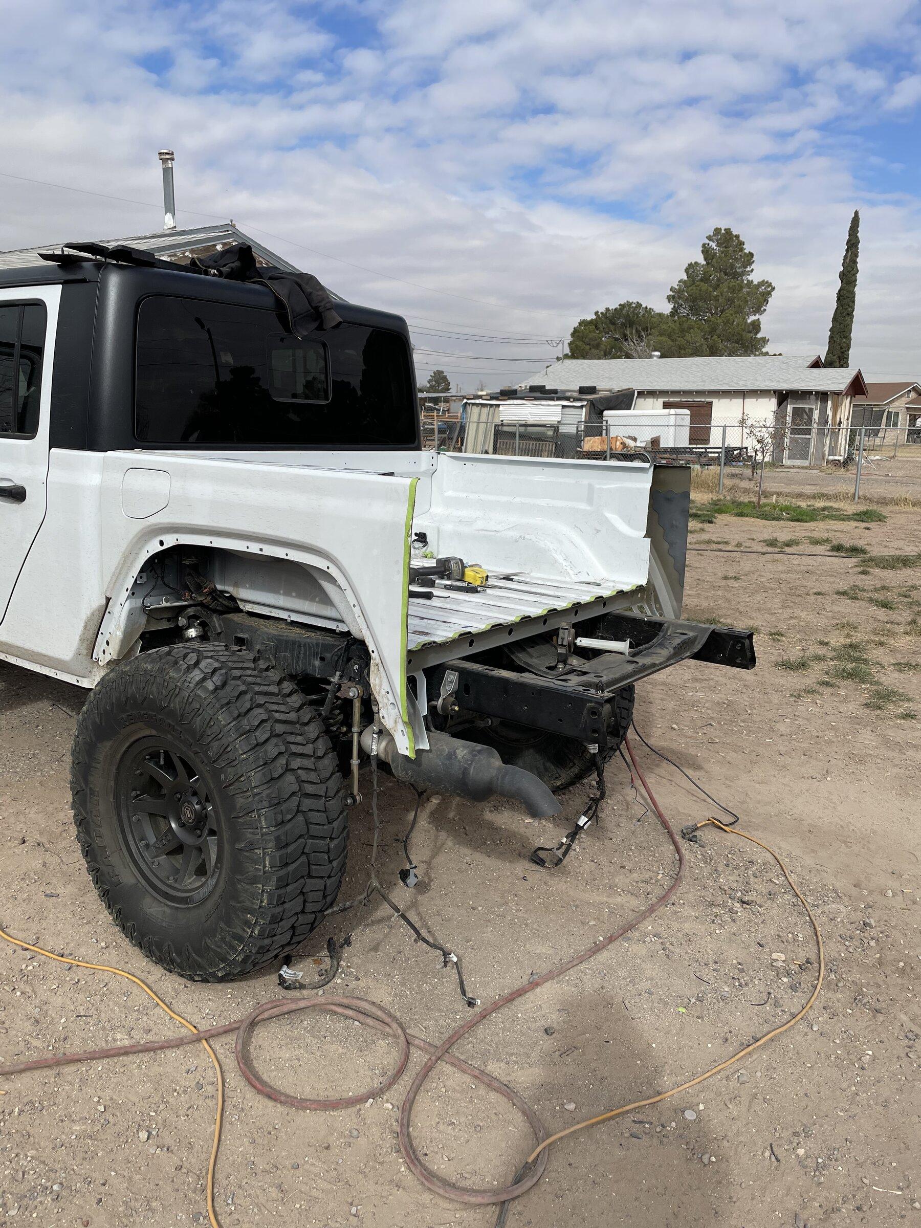 Jeep Gladiator Bed Chop??!!! 1A90DFA1-C0B2-43A1-91A1-8294A475E01C