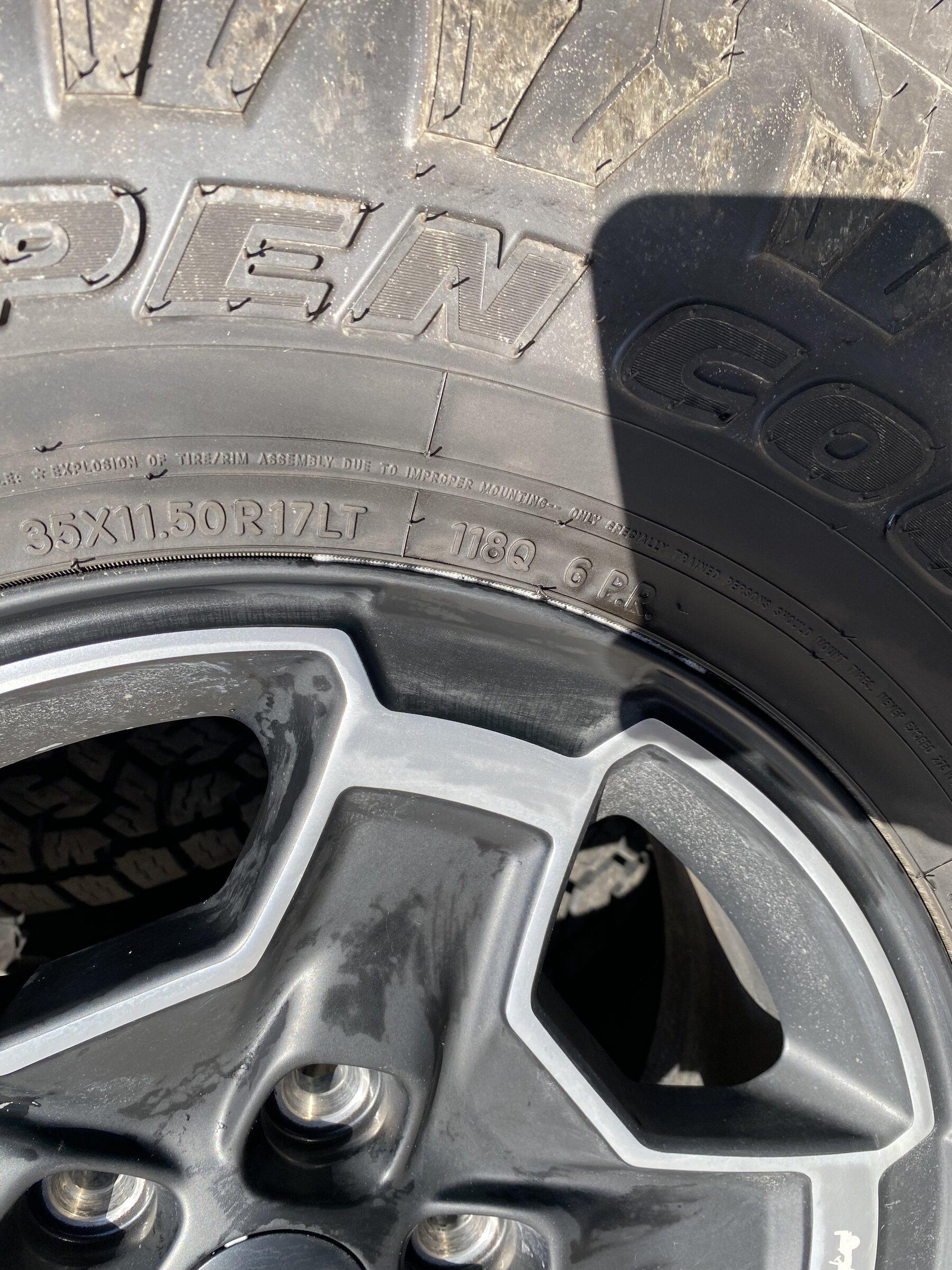 Jeep Gladiator Mojave Wheels, Toyo 35s w TPMS IMG-1534
