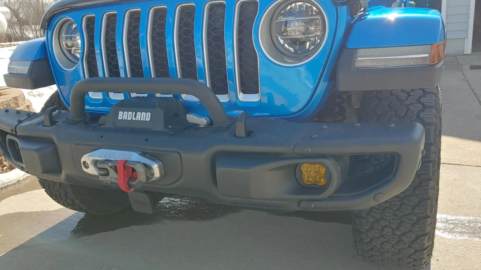 Jeep Gladiator Headlight Upgrade for Sport S W/ Max Tow 20220208_122406_HDR