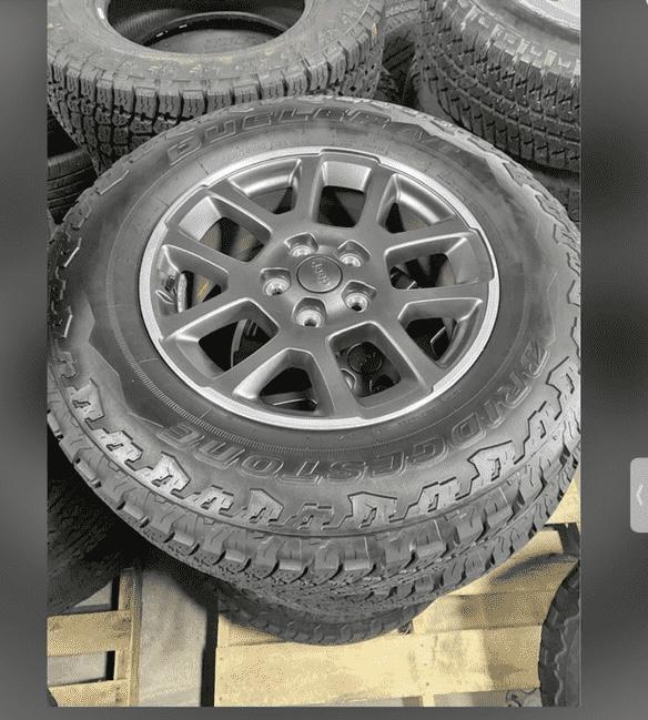 Jeep Gladiator Total Noob needs some advice on wheel size 3AF03000-93F1-4036-B6A2-BF9A4031A0DE