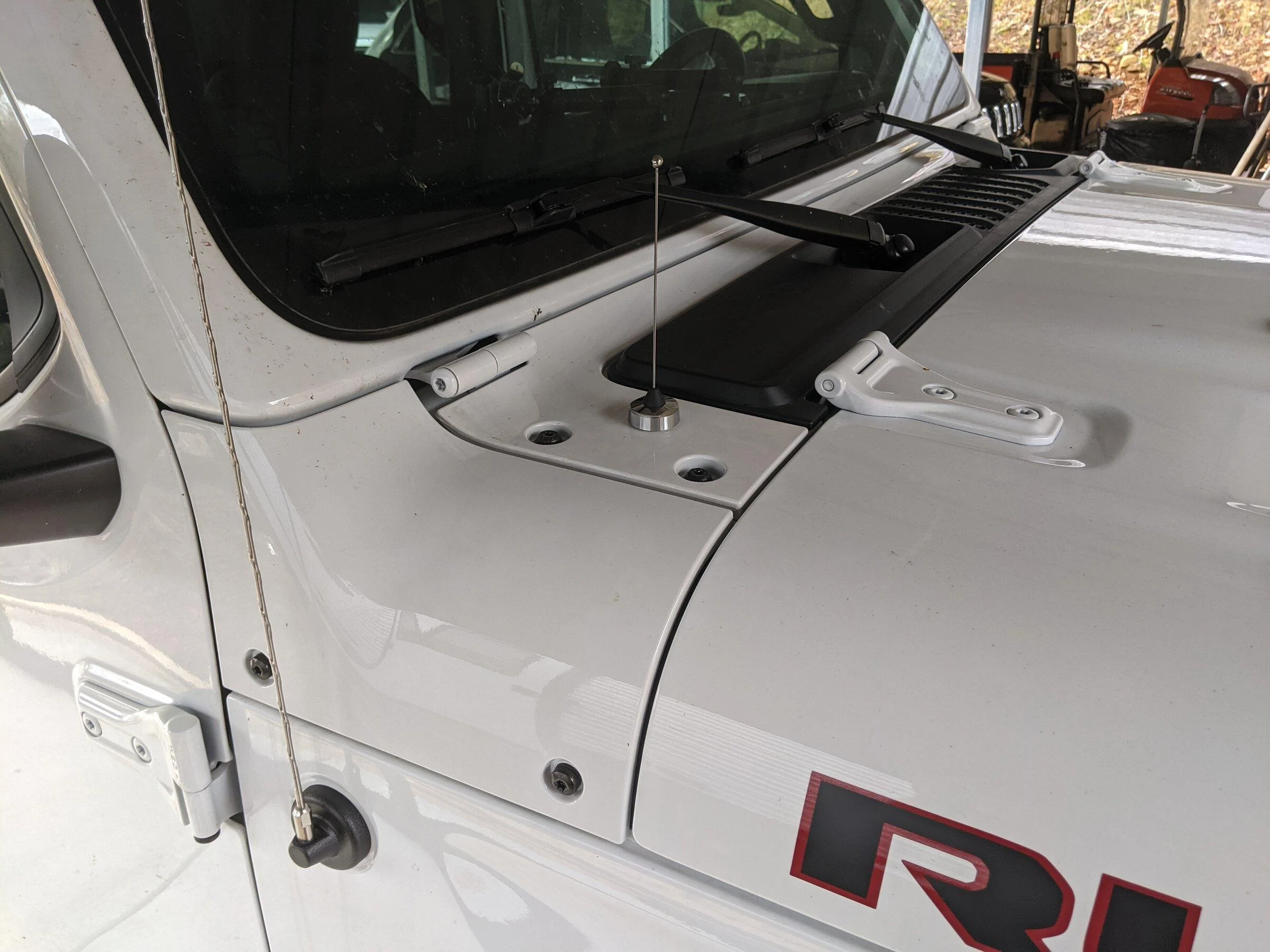 Jeep Gladiator Antenna mount idea IMG_20211109_135945