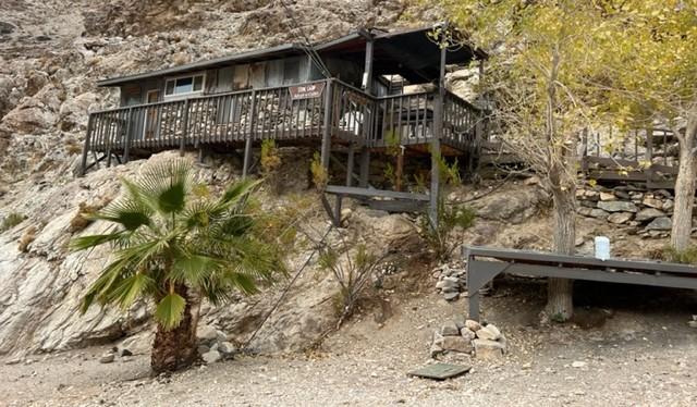 Jeep Gladiator Death Valley free cabin #1. Geologist's Cabin 1645063616142
