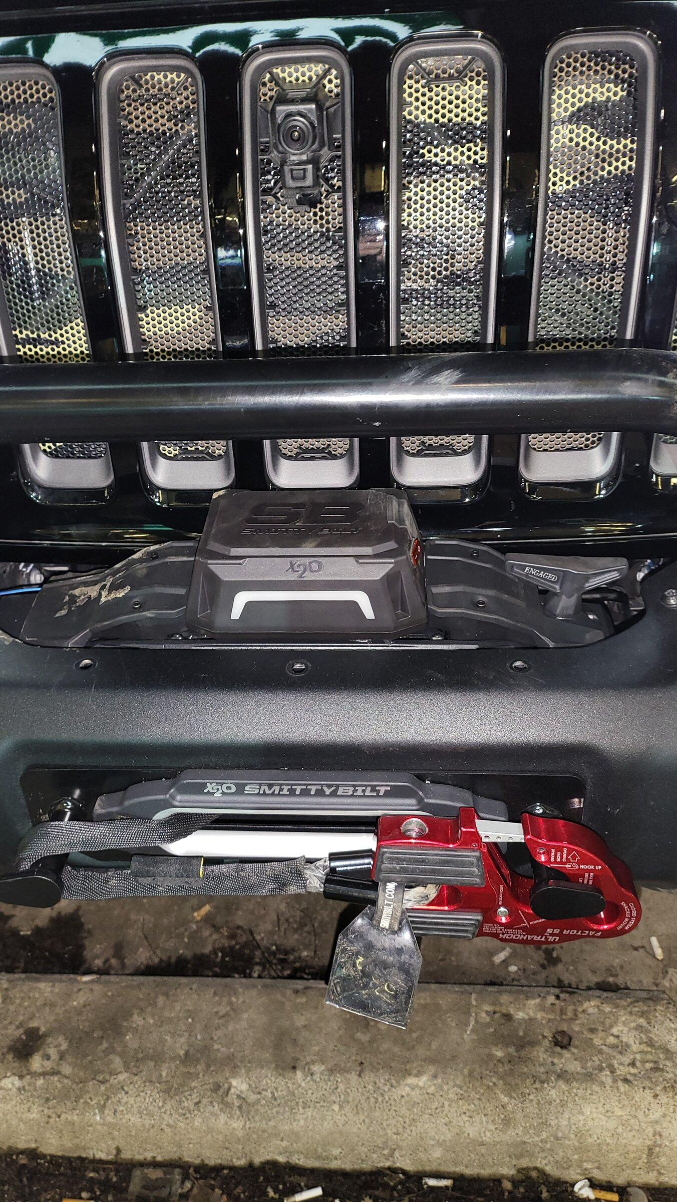Jeep Gladiator Should I get a winch? Please school me on them. 20220215_195248