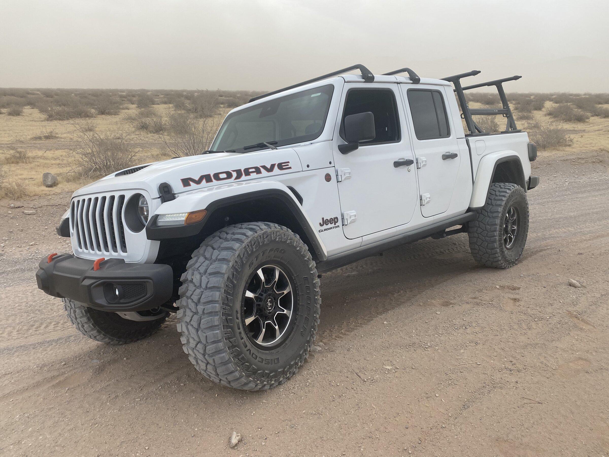 Jeep Gladiator Mojave big tires 46A0D5E2-ECC1-4853-A2B7-D6A011428E42