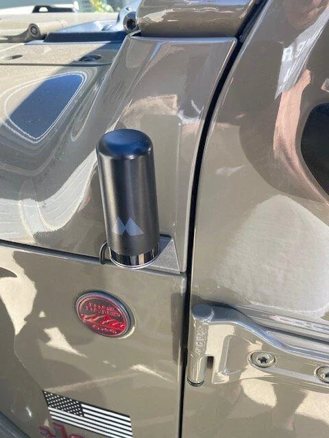 Jeep Gladiator Convince me to get a GMRS radio Ghost Antenna