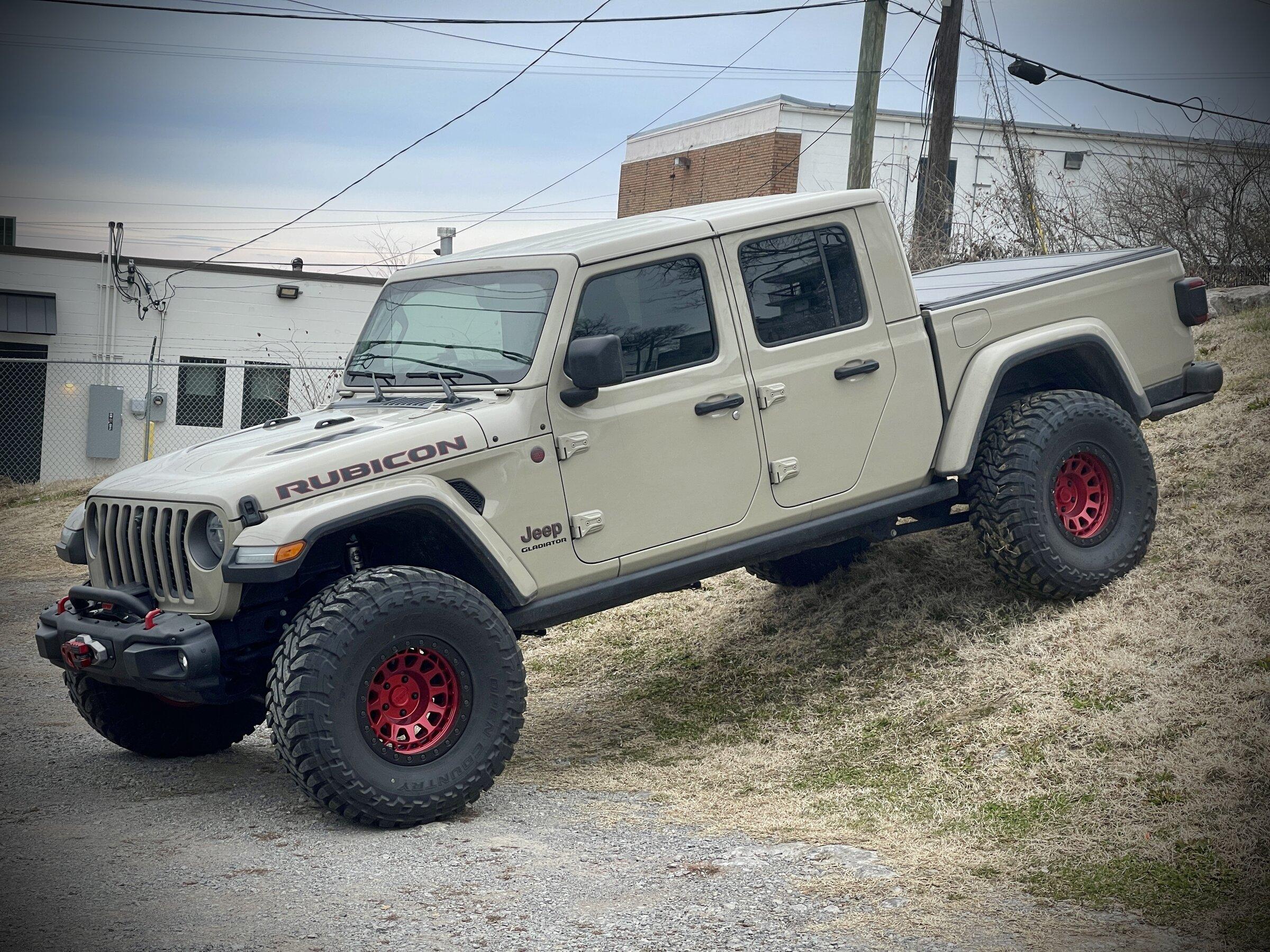 Jeep Gladiator Want to trade black hard top & $1000 for your hydro blue painted top IMG_6433 2