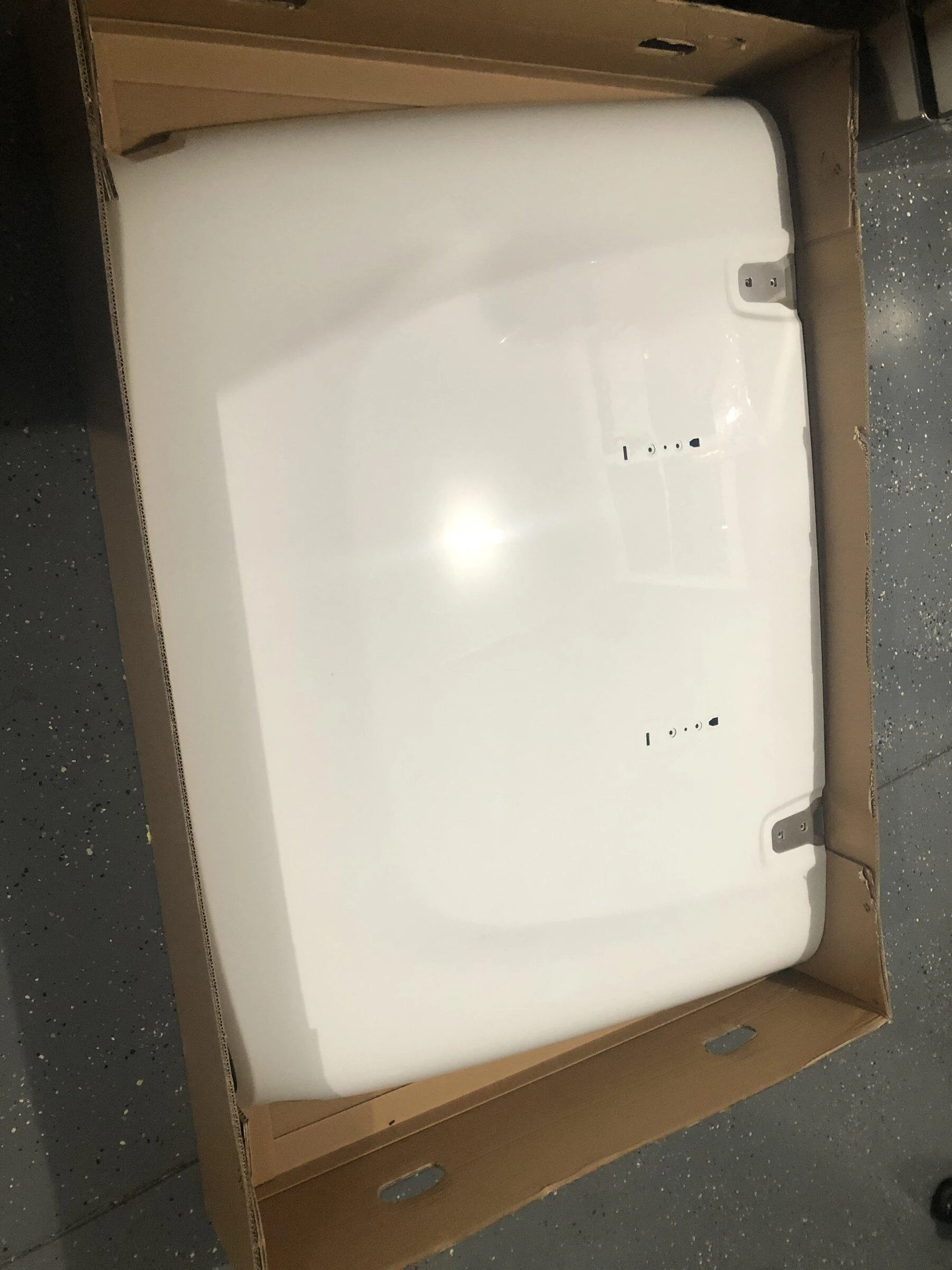 Jeep Gladiator Free gladiator hood 9A39517D-2D29-43A4-8EFB-0CA6F7E32E8E