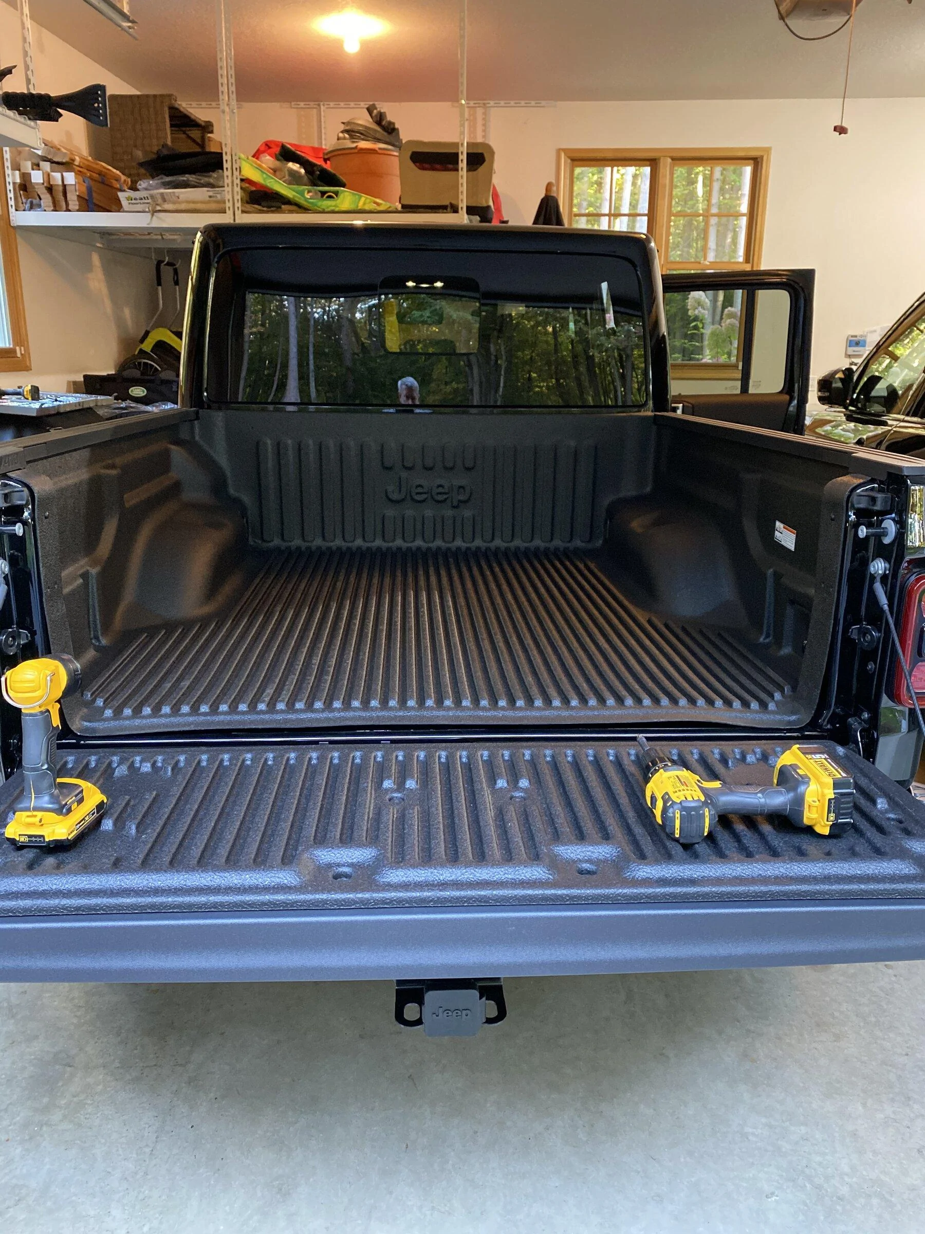 Jeep Gladiator Looking for way to deal with Factory Sprayin Bedliner 5C94643F-5429-432C-AC00-58EBCD21F9D4