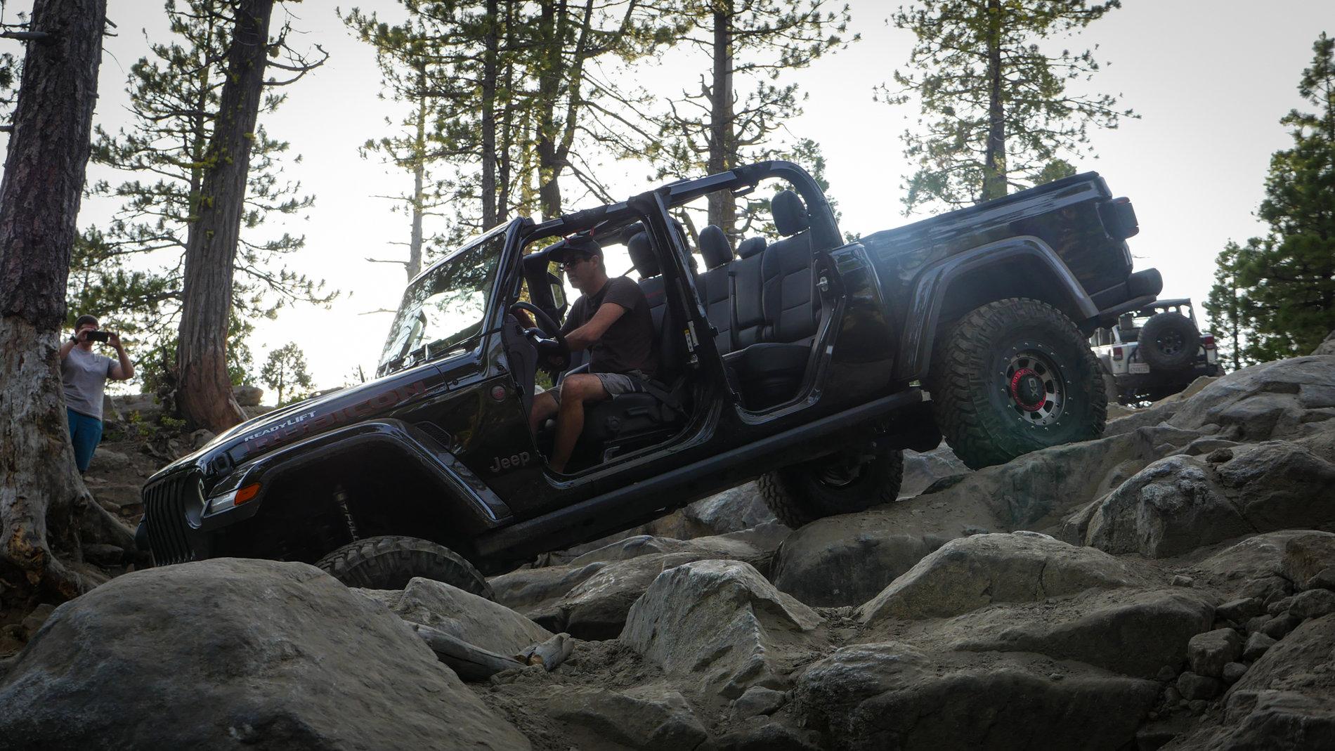 Jeep Gladiator We Broke our Gladiator in This Weekend! 7800 Altitude P1030603