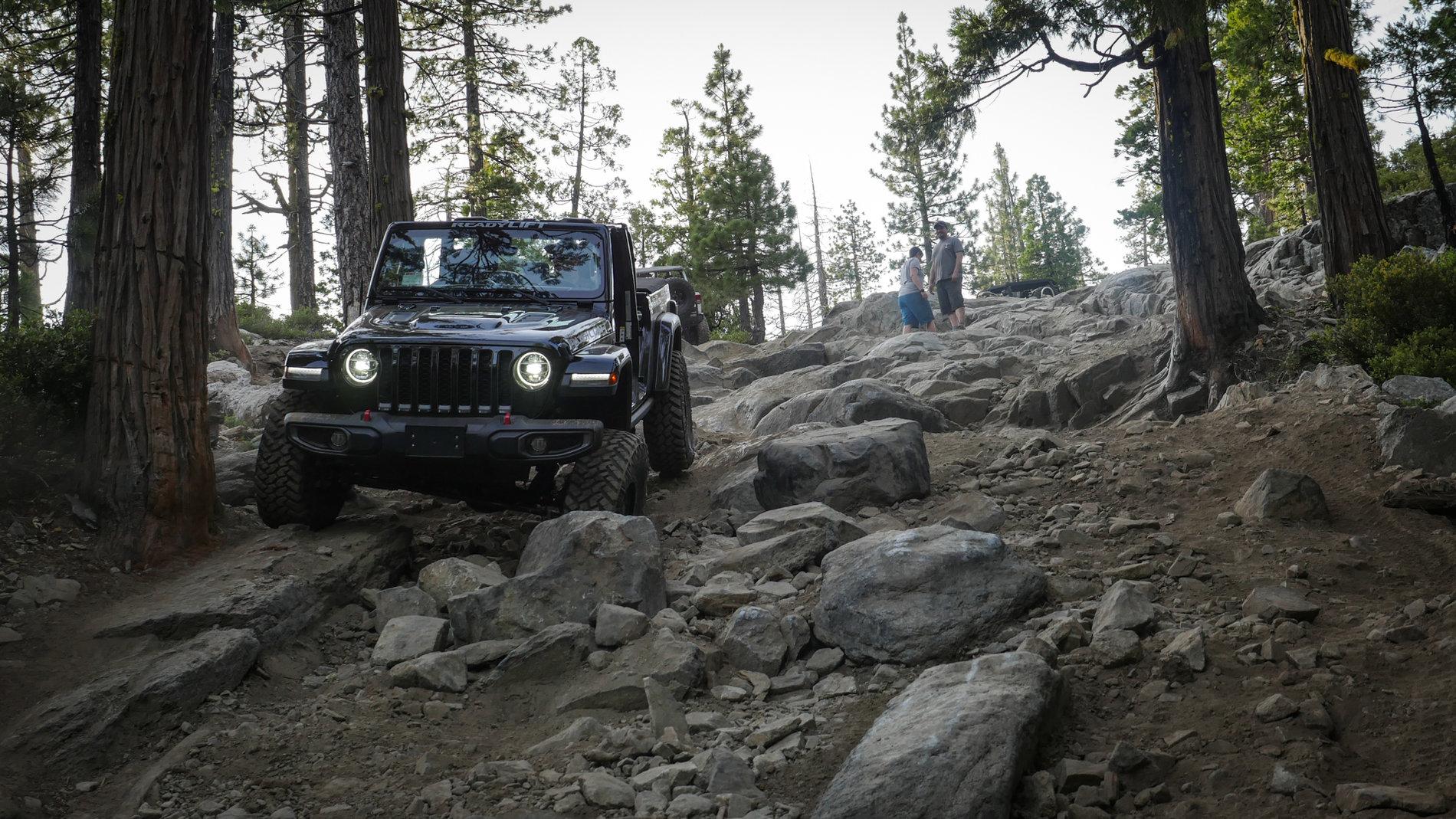 Jeep Gladiator We Broke our Gladiator in This Weekend! 7800 Altitude P1030606