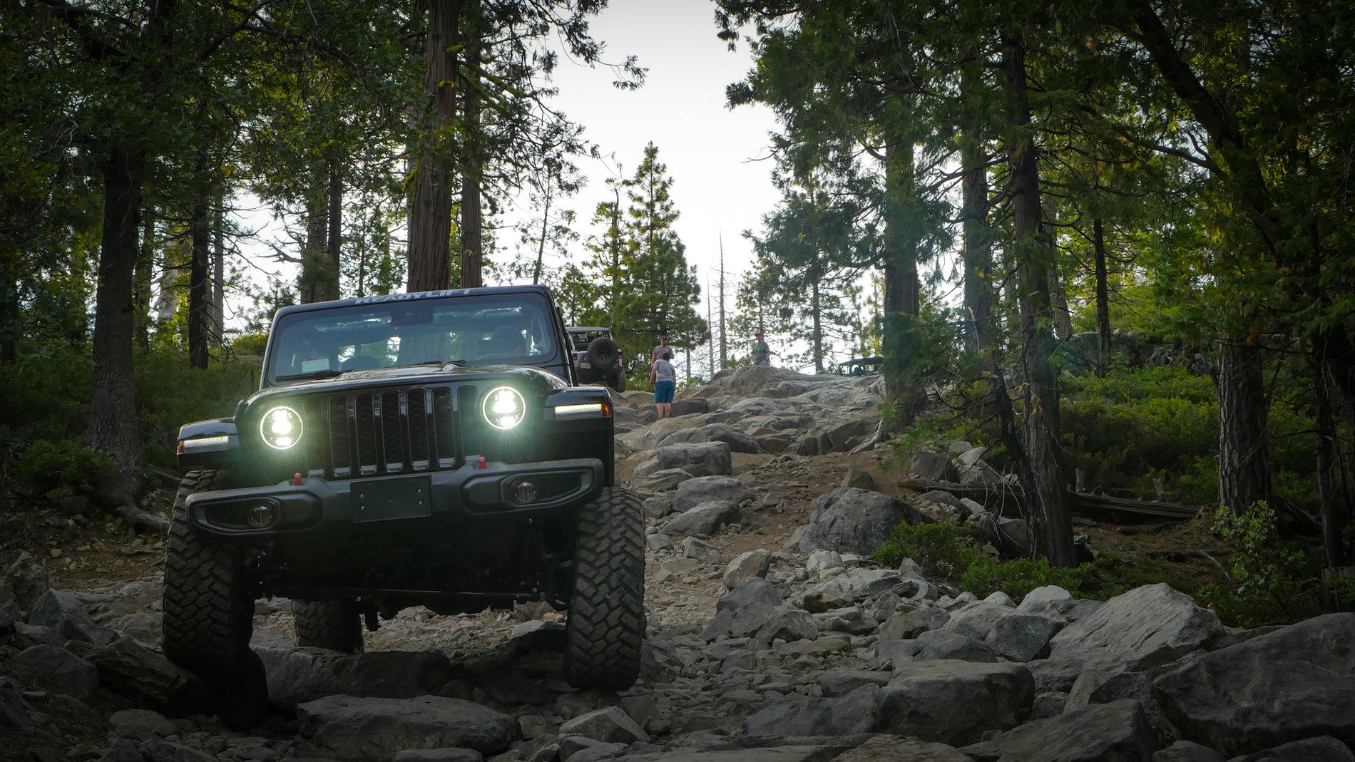 Jeep Gladiator We Broke our Gladiator in This Weekend! 7800 Altitude P1030609