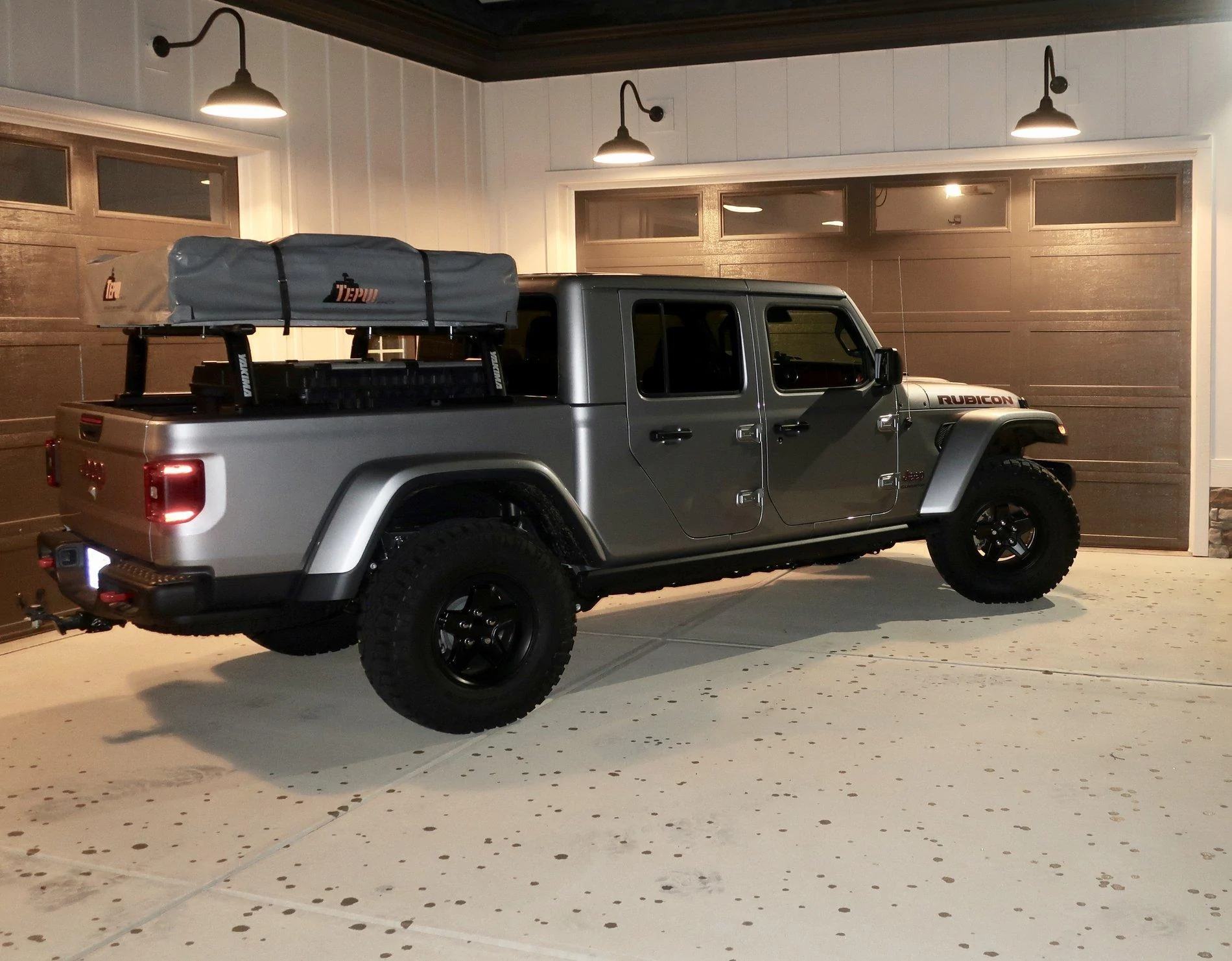 Jeep Gladiator BILLET SILVER Gladiator JT Club fullsizeoutput_796