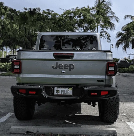 Jeep Gladiator Is your JT masculine or feminine? upload_2019-7-9_8-11-33