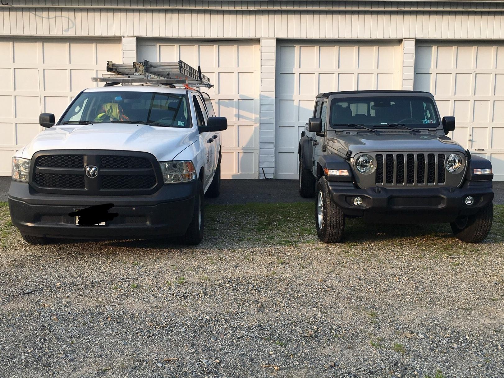 Jeep Gladiator STING GRAY Gladiator JT Club 6EA6F5E9-B1A0-498E-9FFF-0A651B2878AC